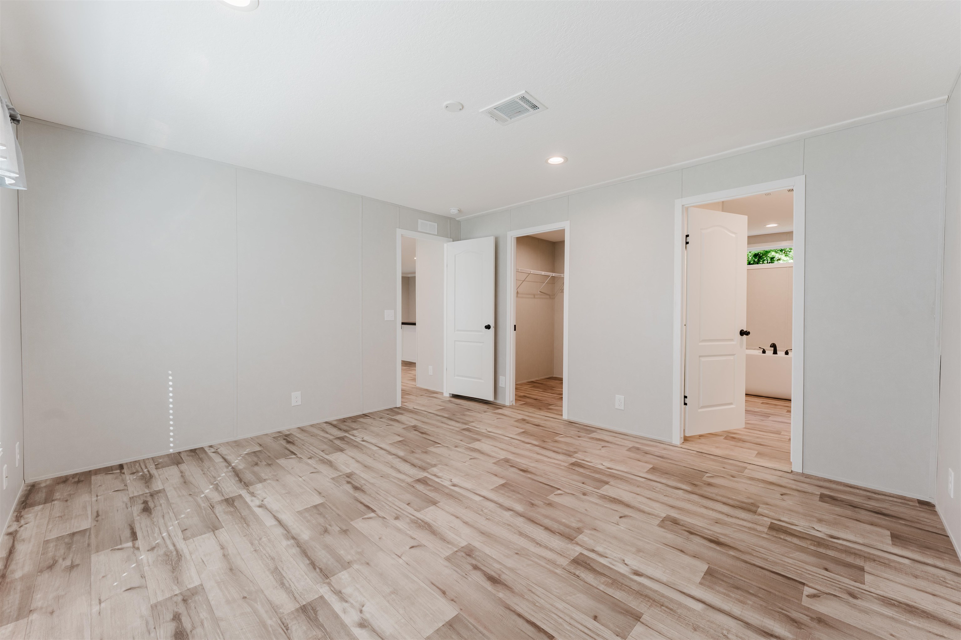 417 Wilkie Road Property Photo 8
