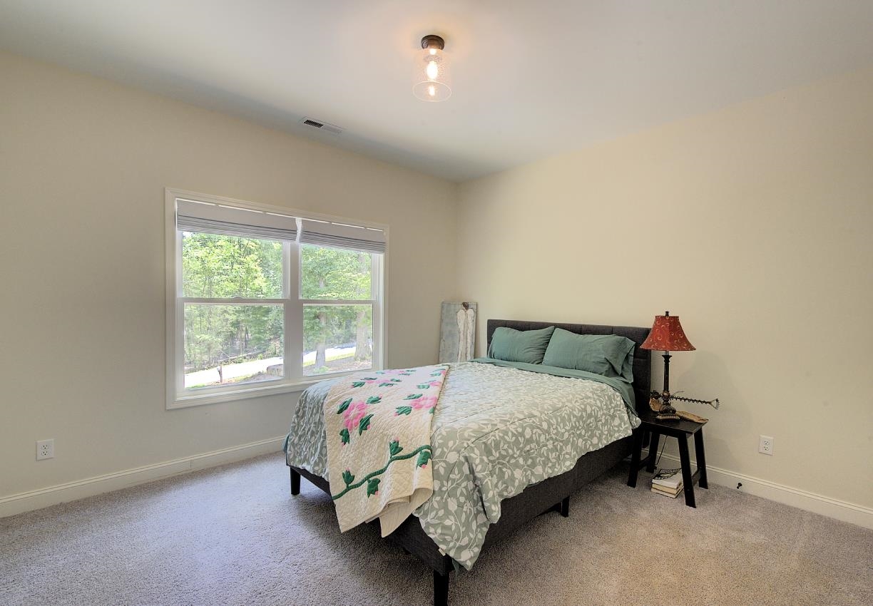 54 Lakeview Road Property Photo 22