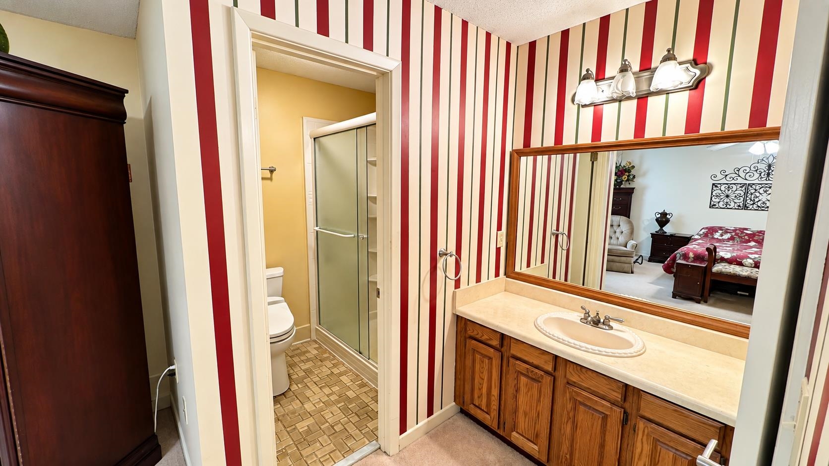 331 Skylark Circle Property Photo 7