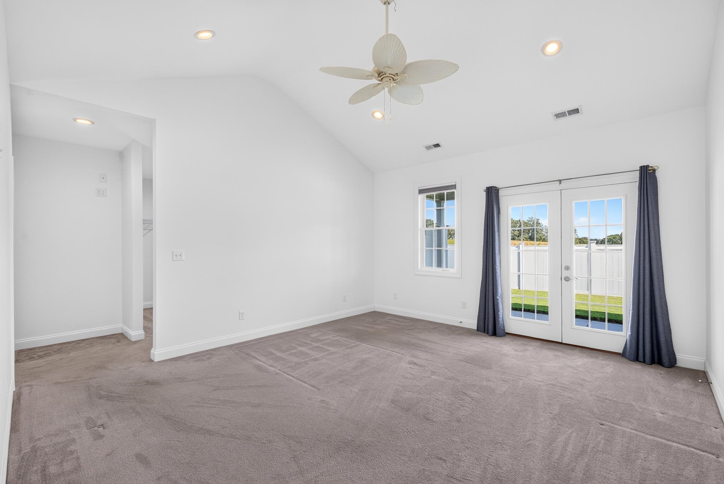 4540 Peachtree Road Property Photo 13