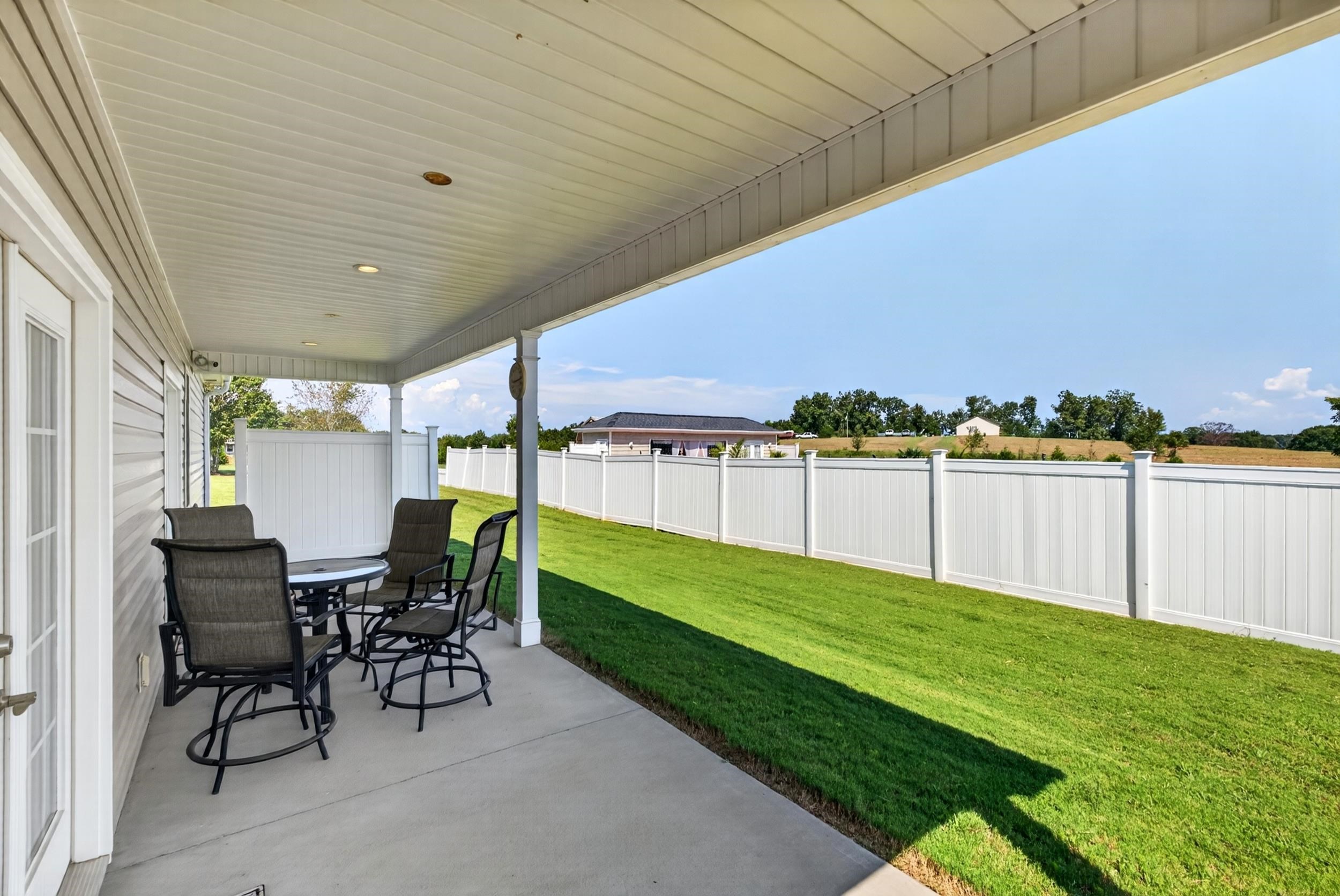 4540 Peachtree Road Property Photo 26