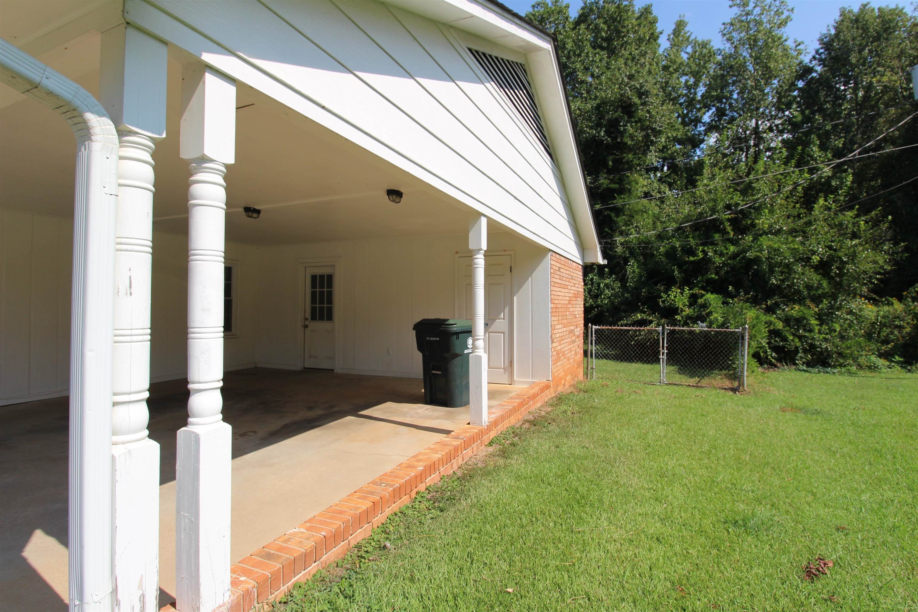 109 Allen Court Property Photo 35