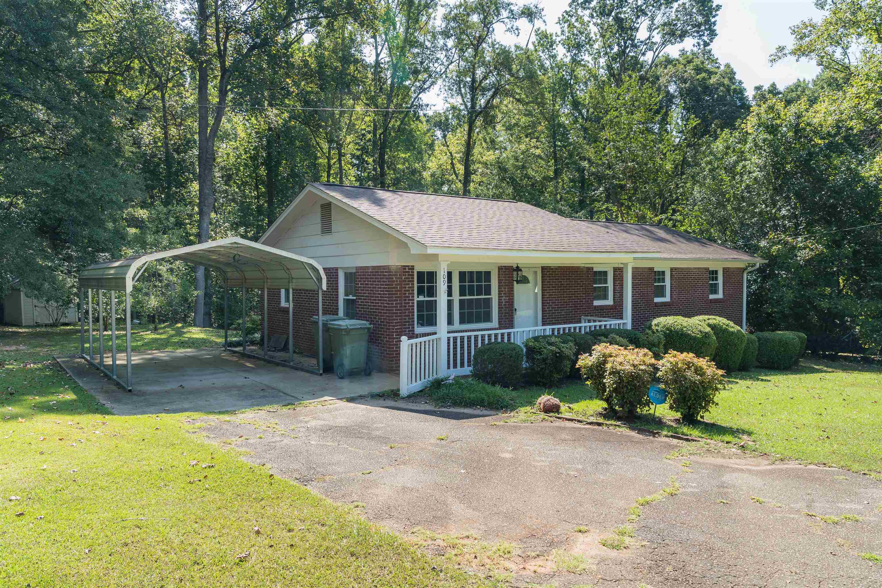 109 Partridge Property Photo 3
