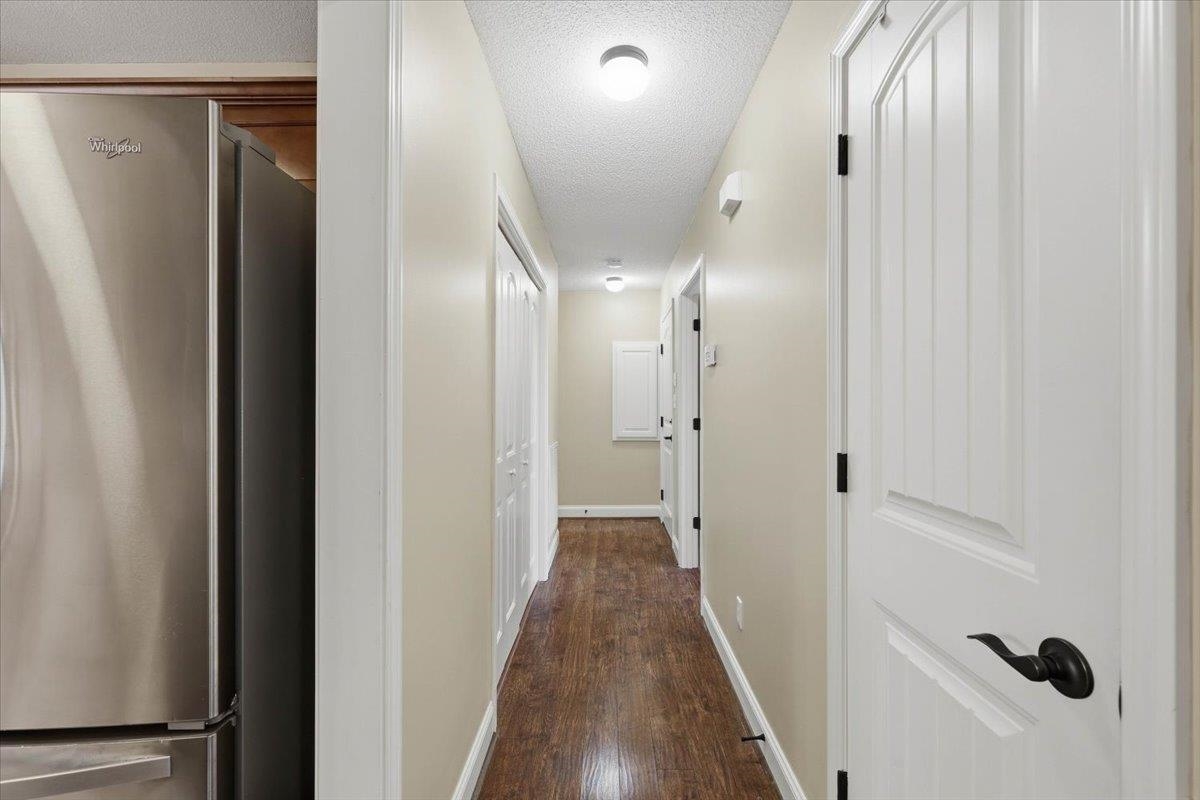 235 Metcalf Court Property Photo 12