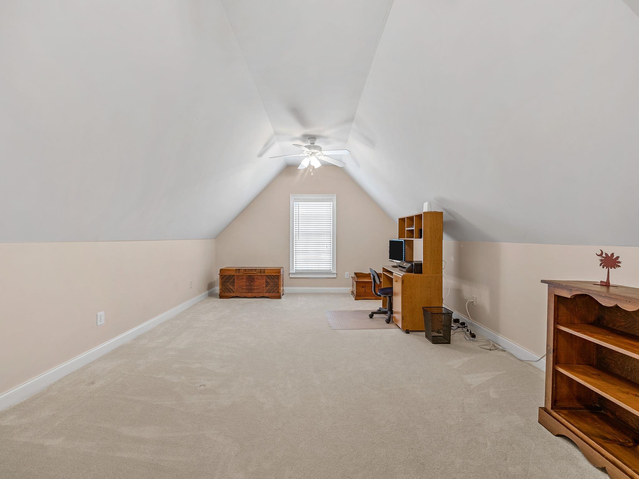 522 Chippendale Lane Property Photo 34