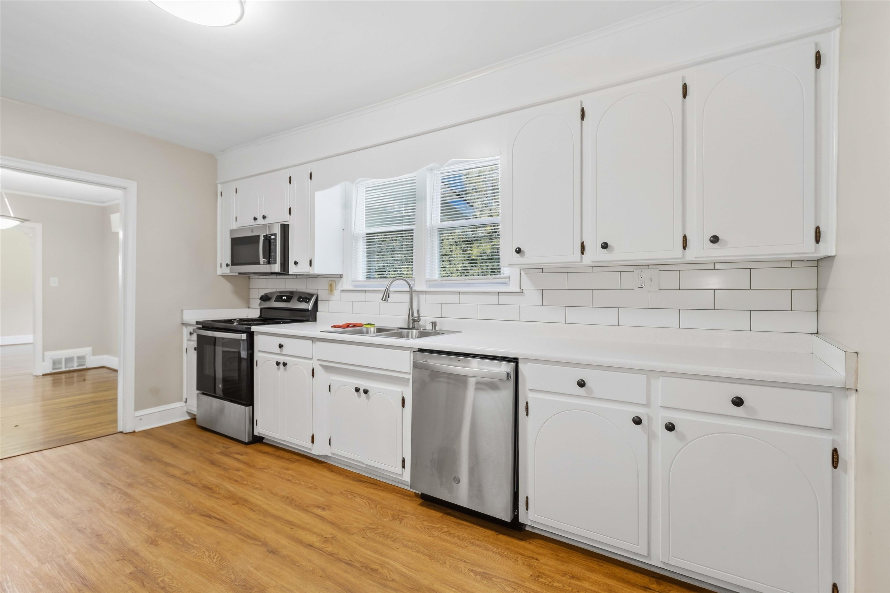 118 Briarwood Road Property Photo 7