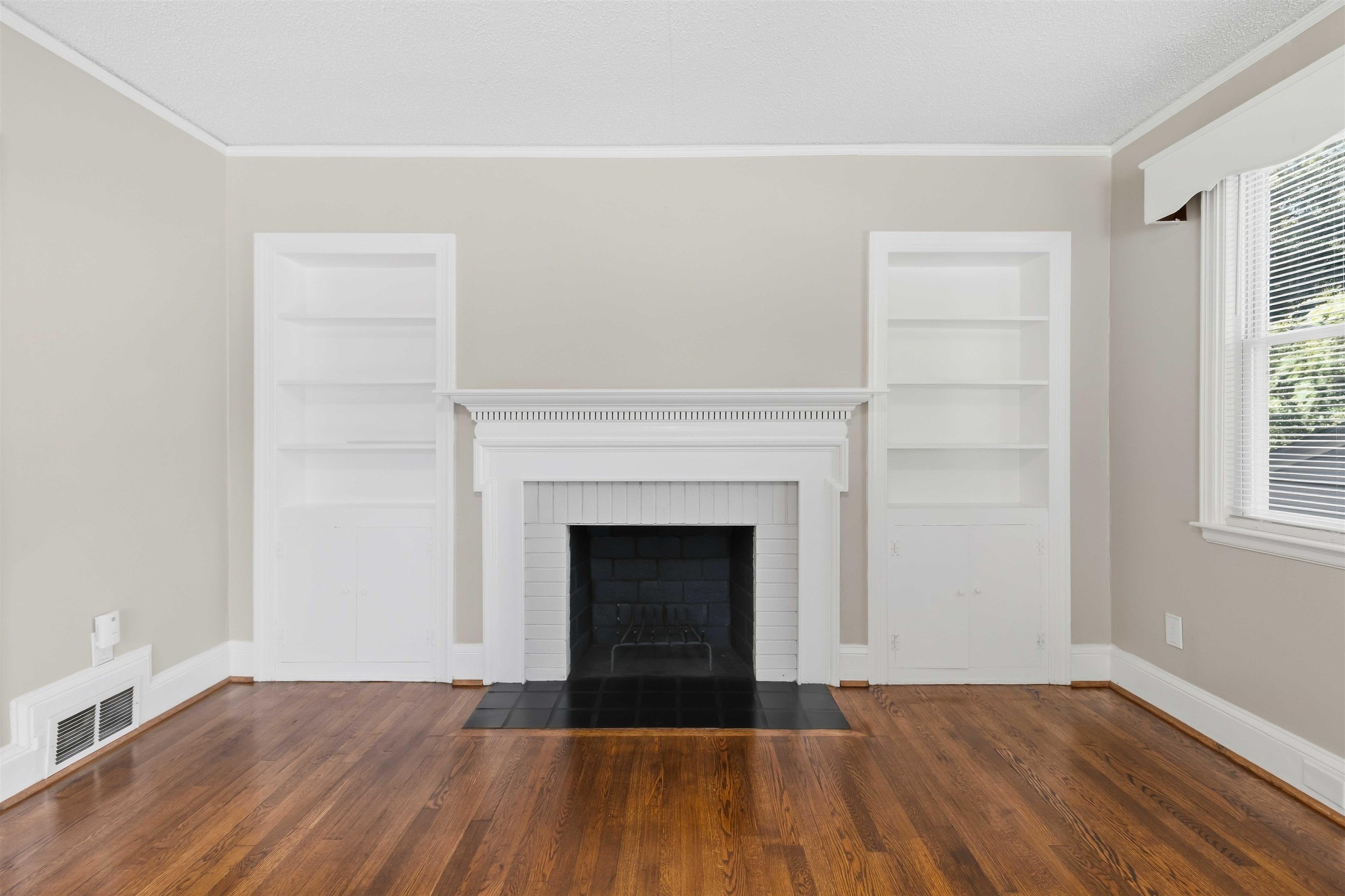 118 Briarwood Road Property Photo 10