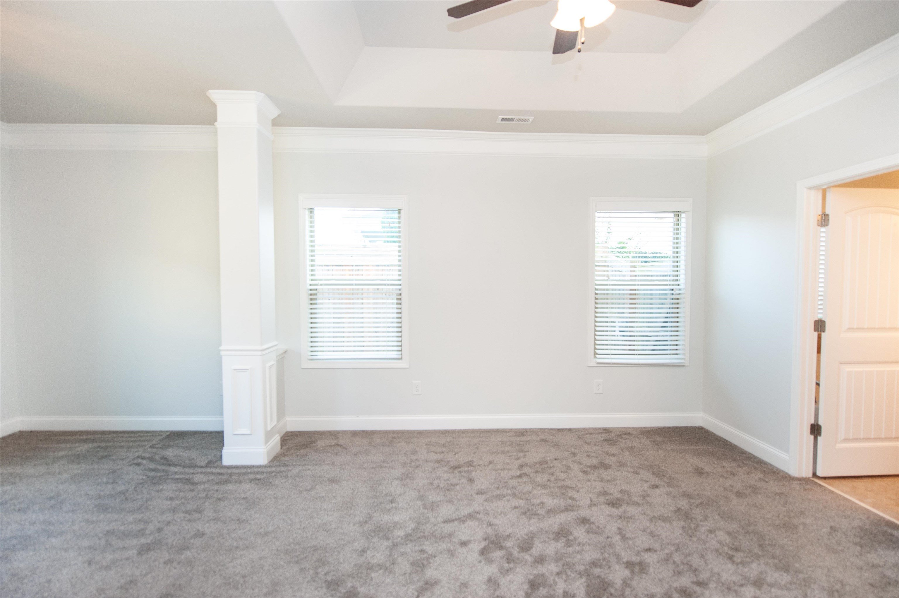 454 Wolfbend Road Property Photo 12