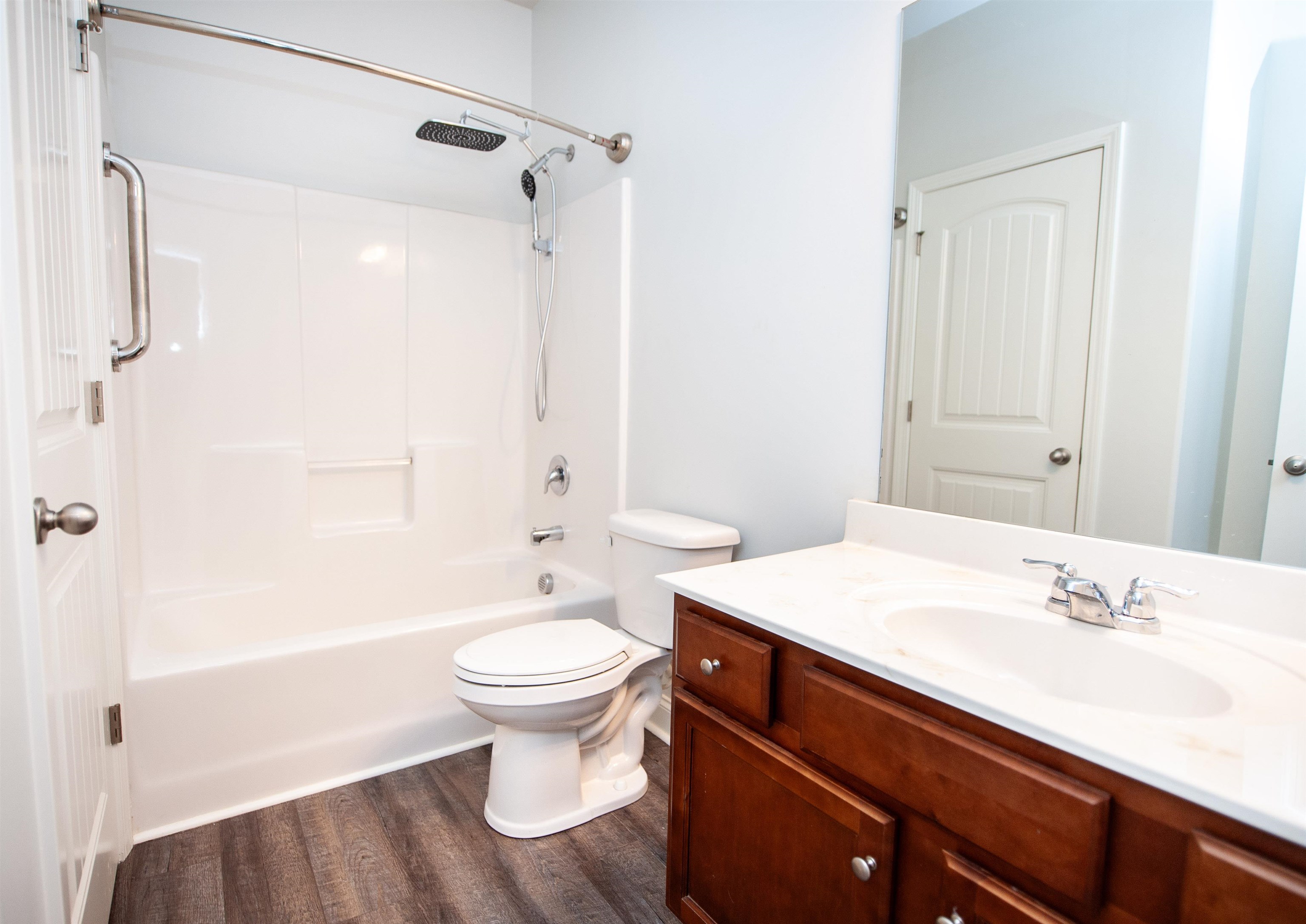 454 Wolfbend Road Property Photo 20