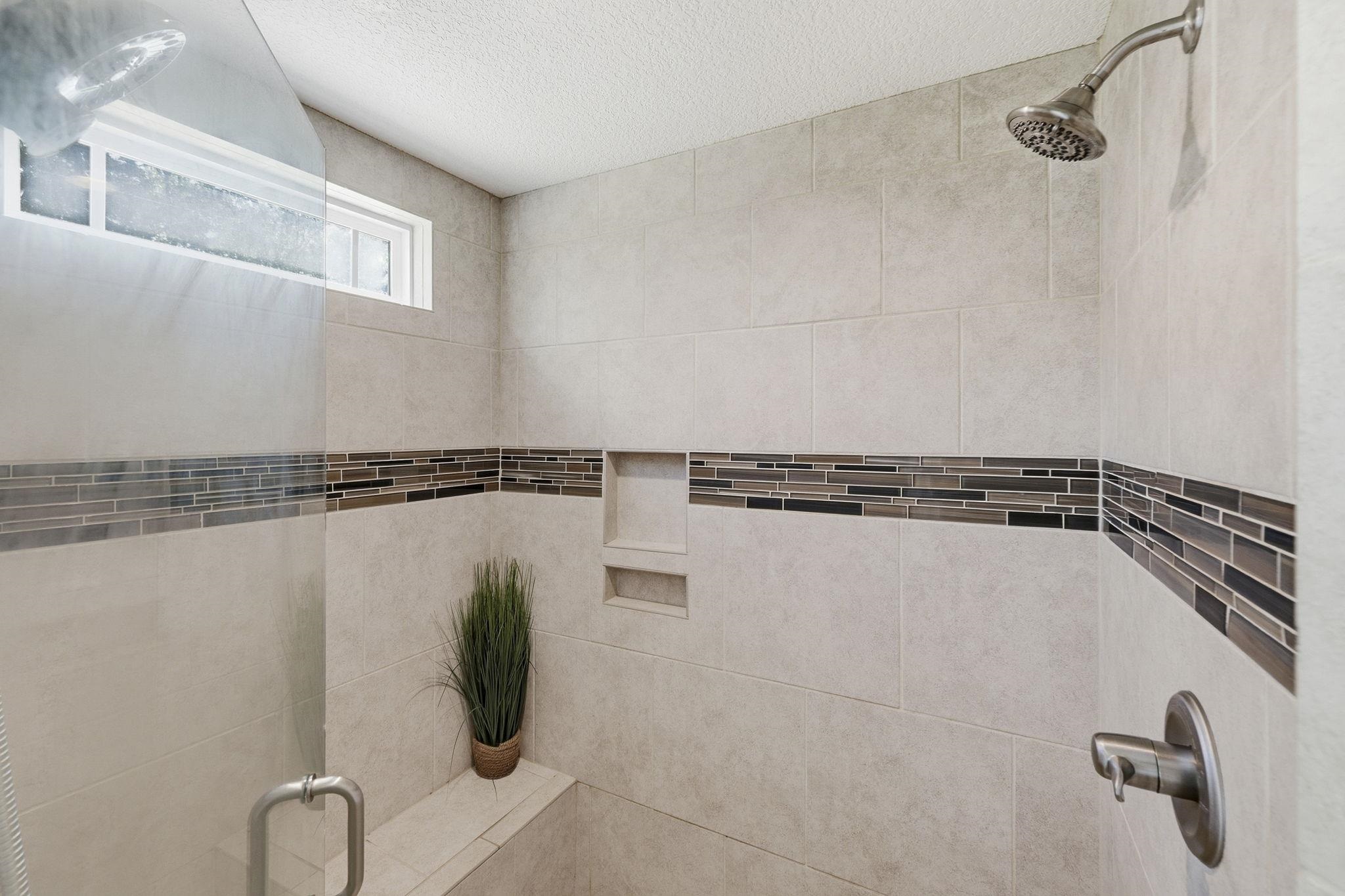 720 E Ridgewater Drive Property Photo 28