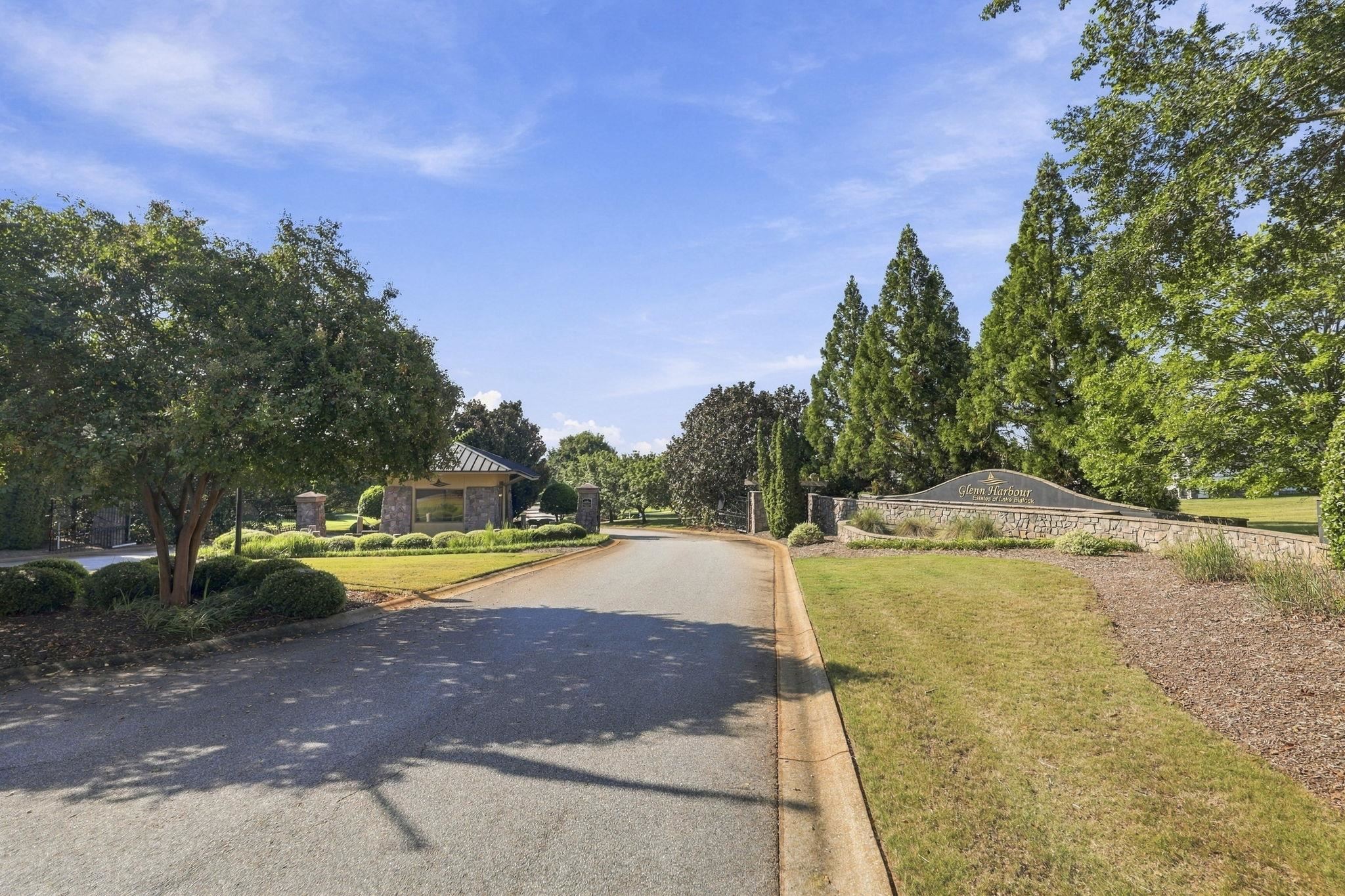 720 E Ridgewater Drive Property Photo 43