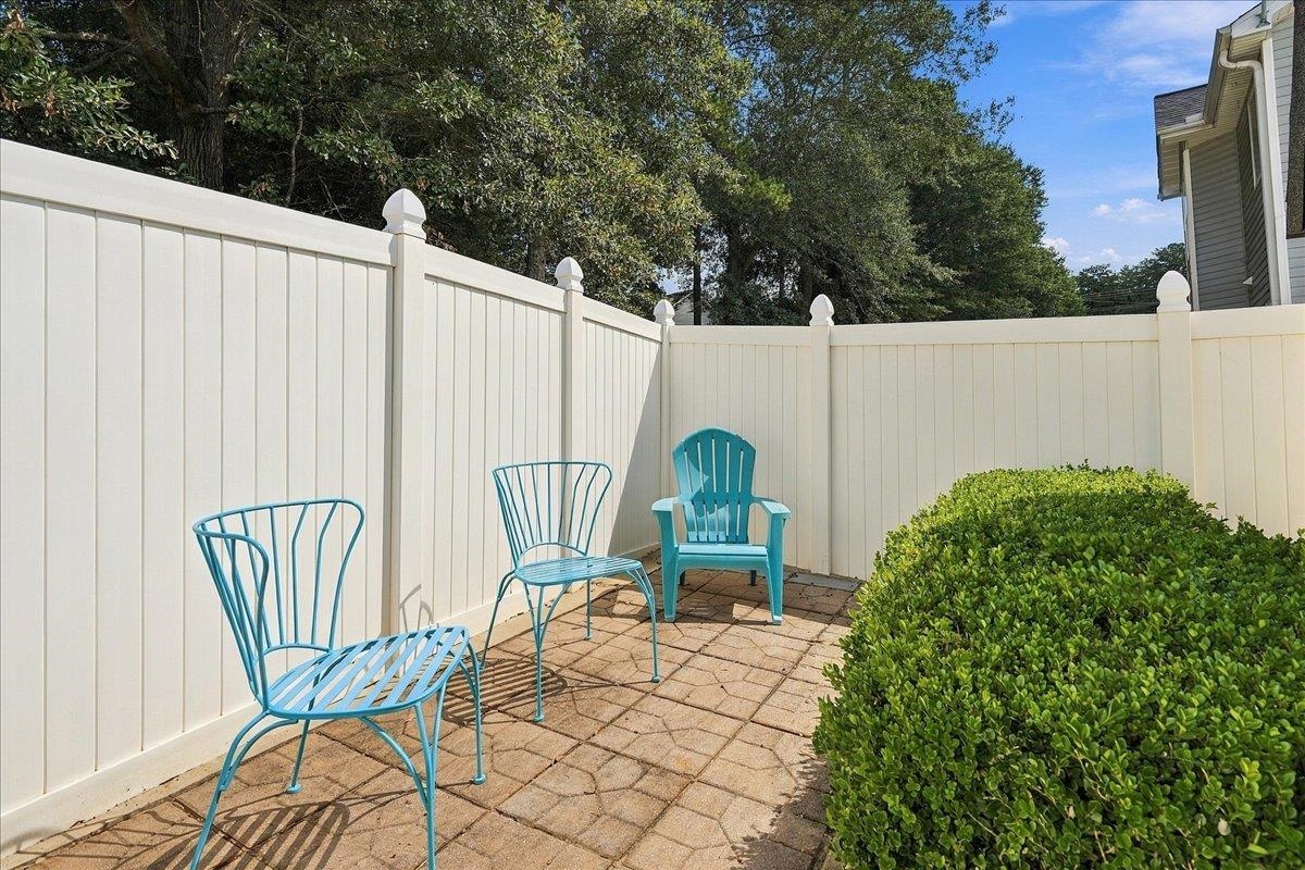 2 Jessica Way Property Photo 28