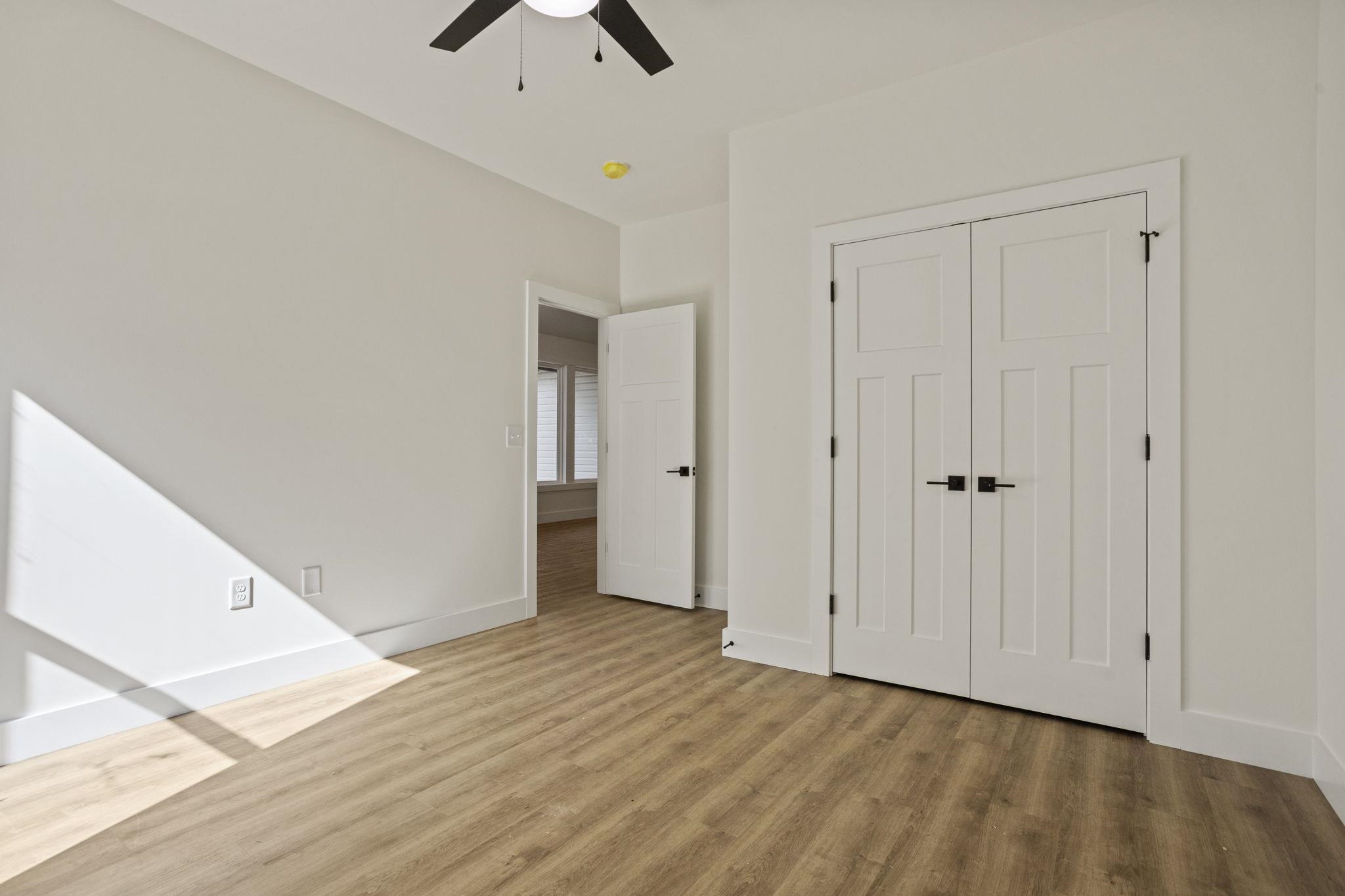 171 Easy Street Property Photo 17