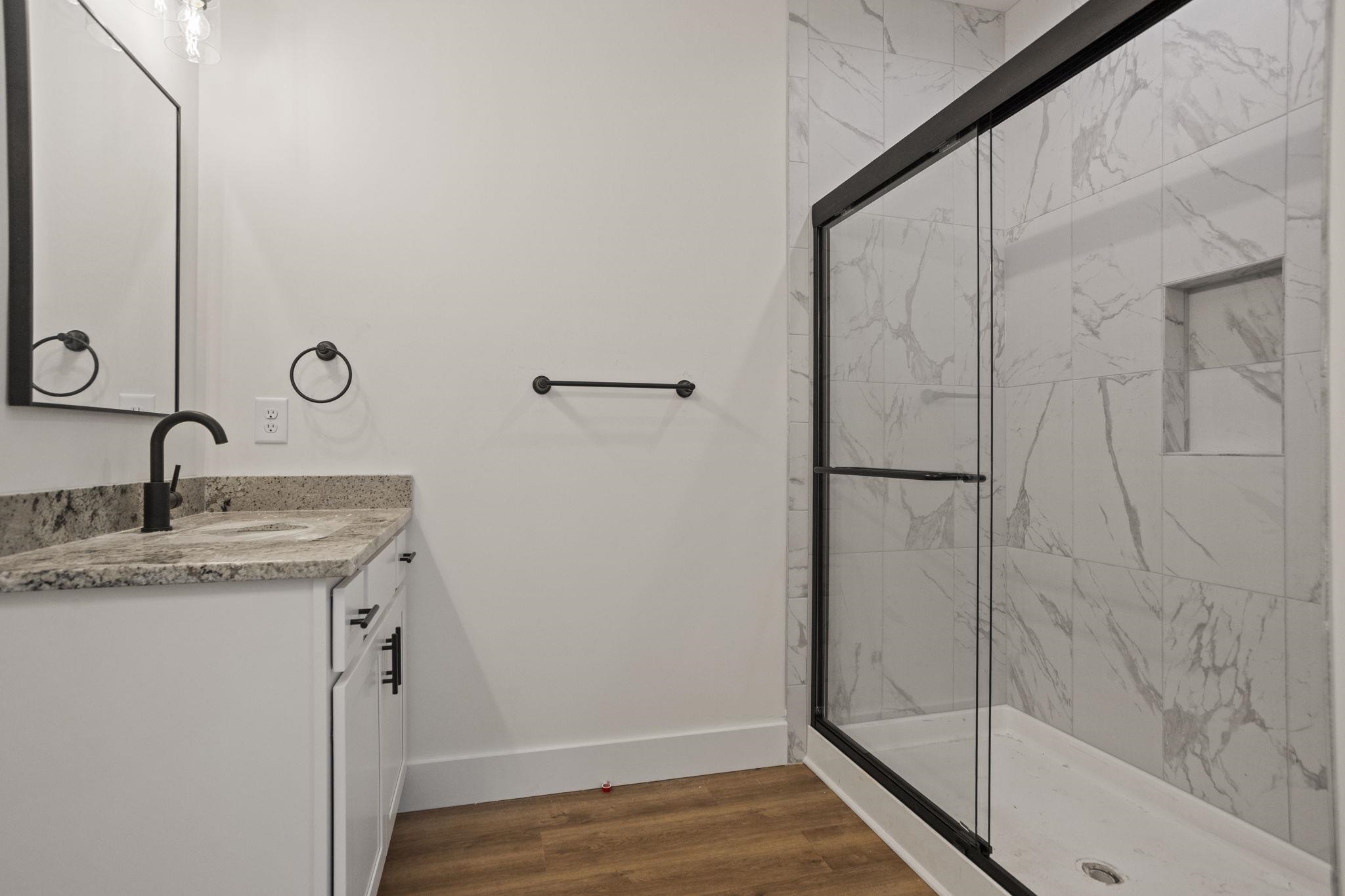 171 Easy Street Property Photo 23