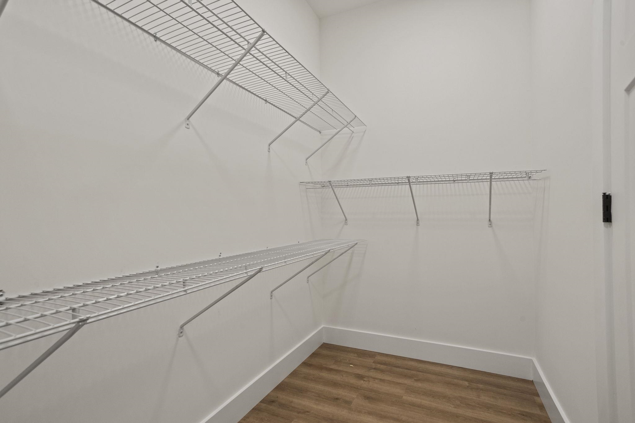171 Easy Street Property Photo 24