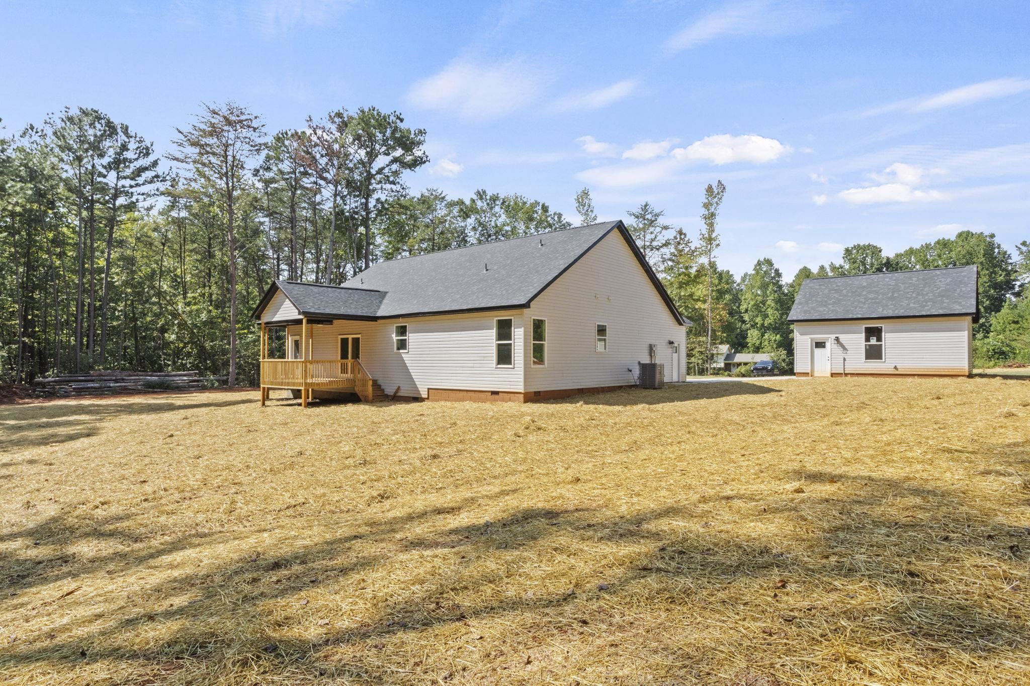 171 Easy Street Property Photo 27