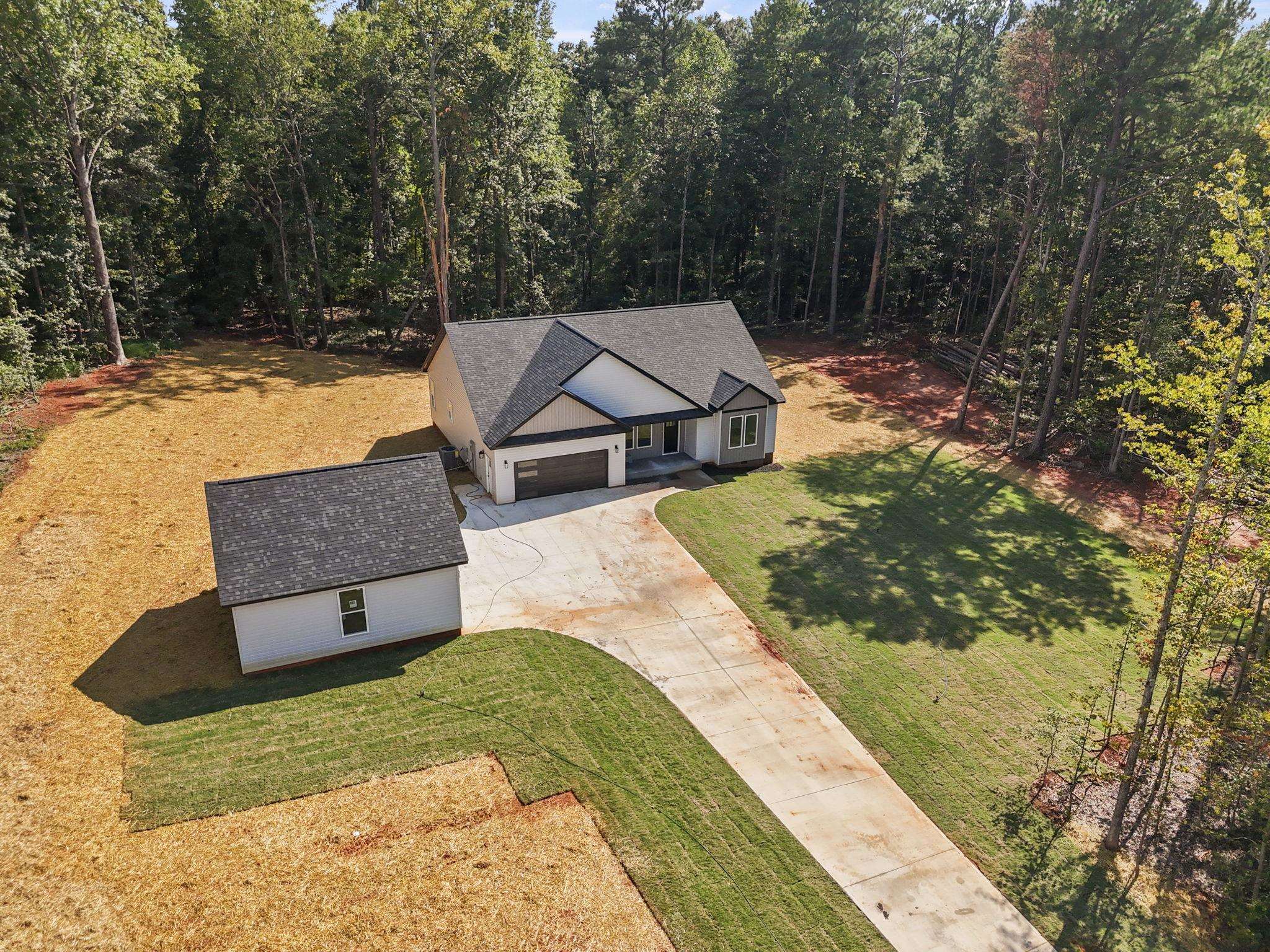 171 Easy Street Property Photo 38