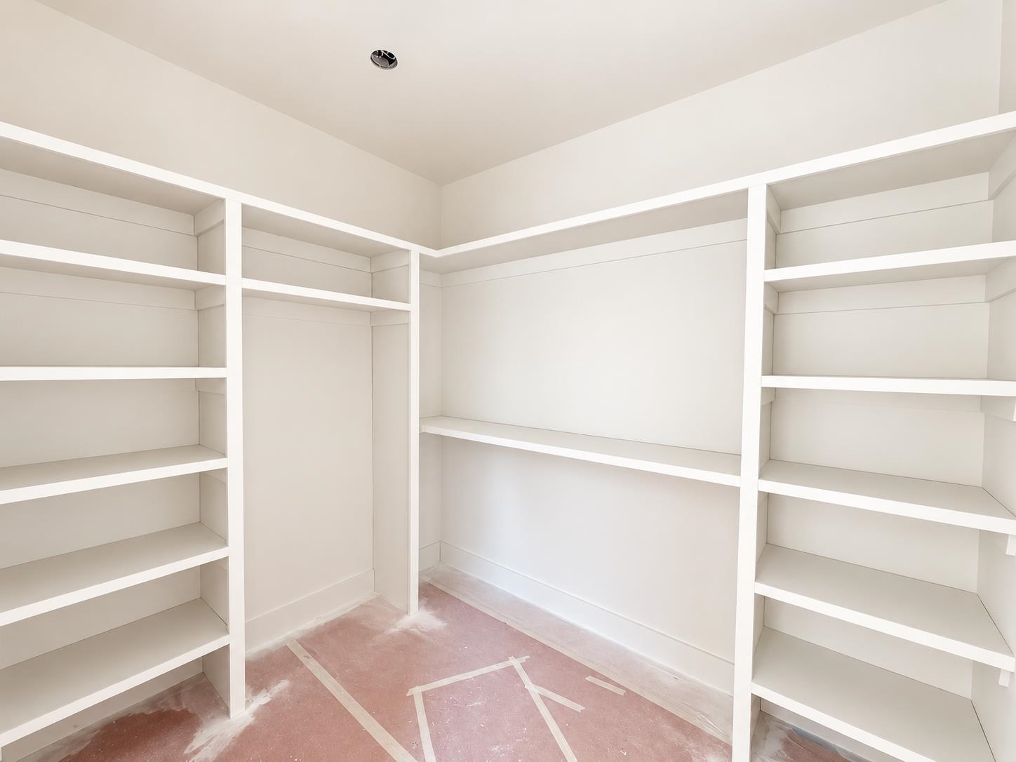 210 Artisan Drive Property Photo 14