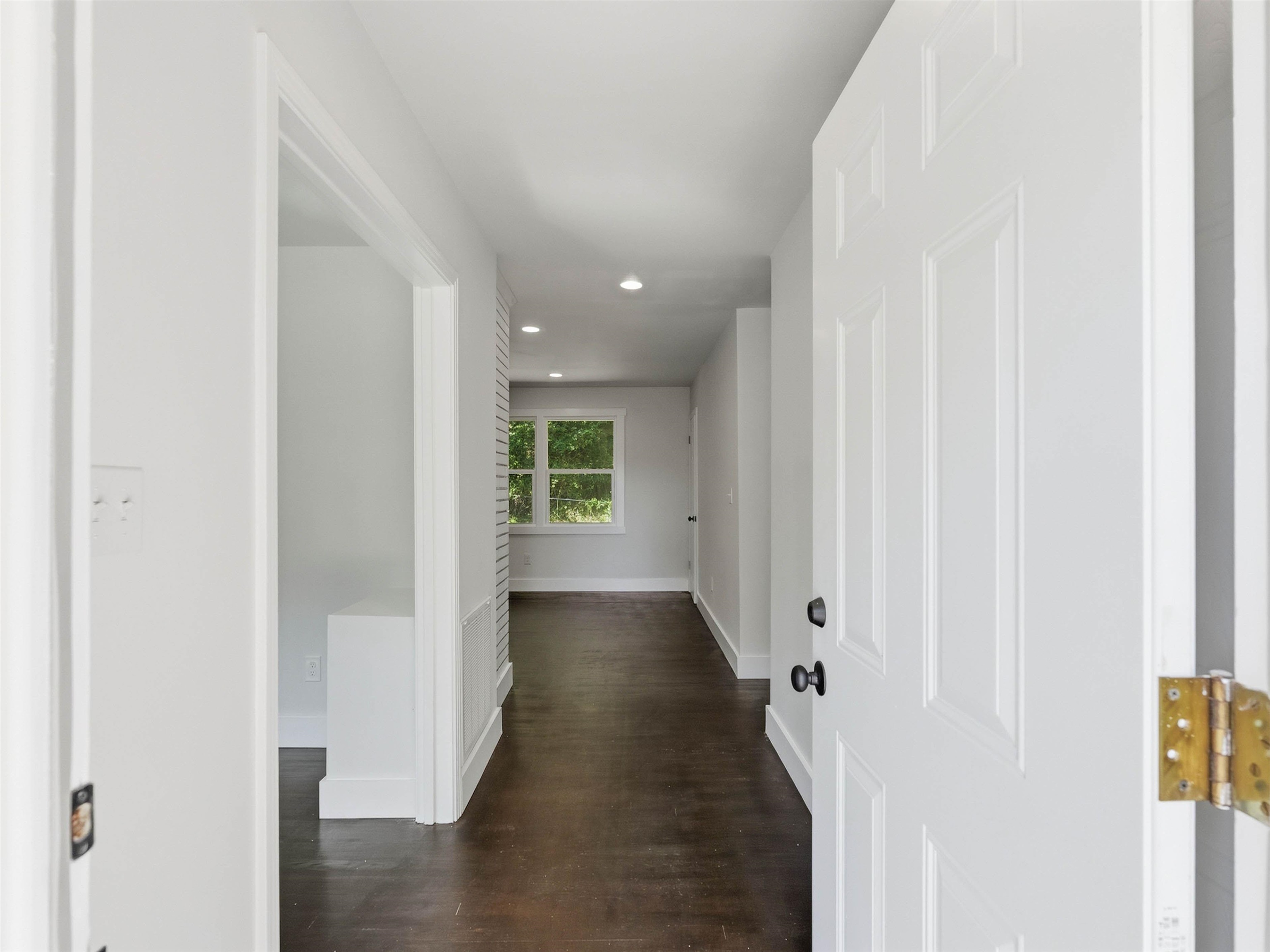 336 Weblin Street Property Photo 6