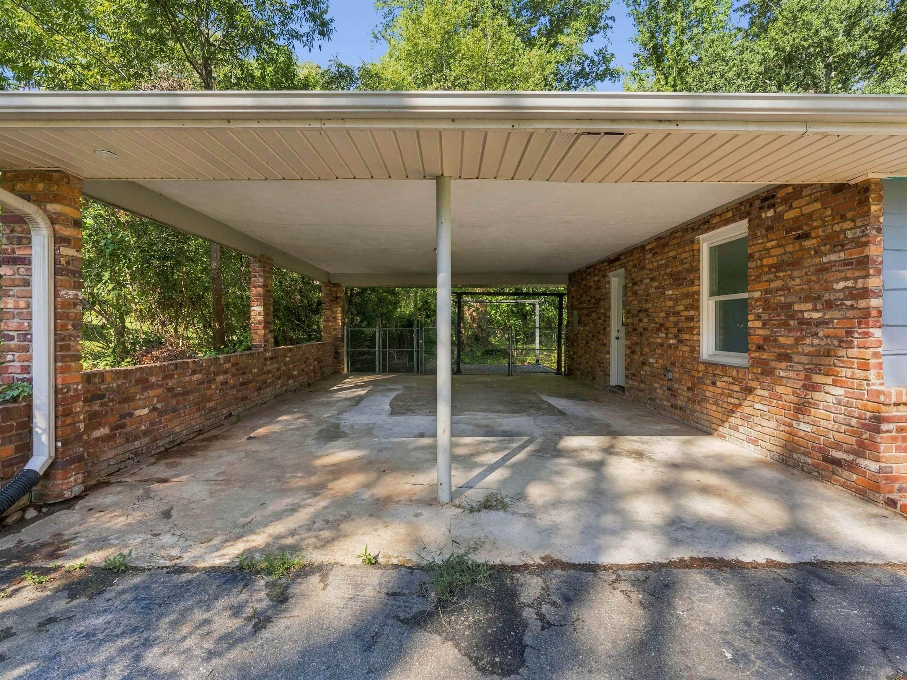 336 Weblin Street Property Photo 25