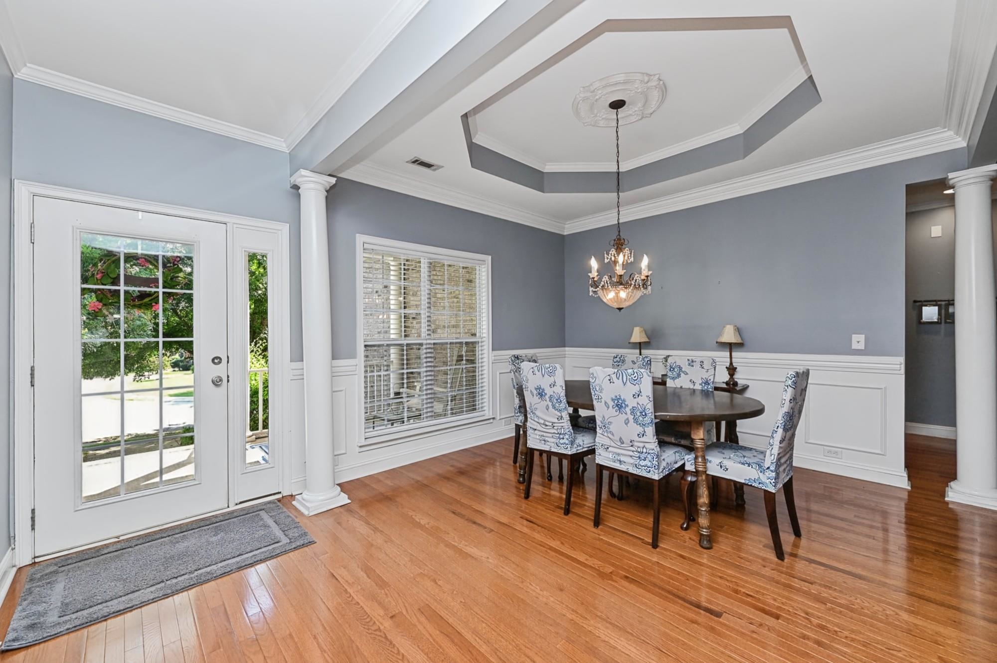 300 Gladstone Way Property Photo 15