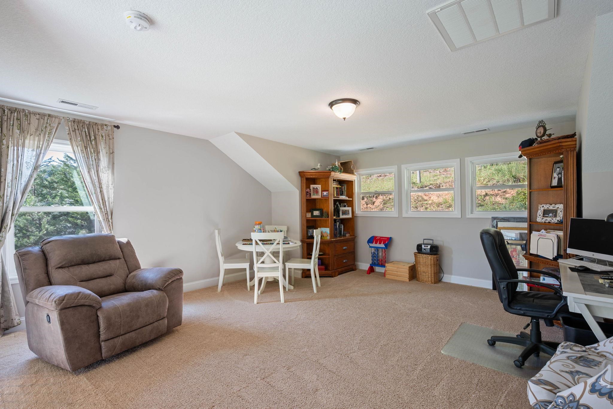 658 Pleasant Grove Church Road Property Photo 15