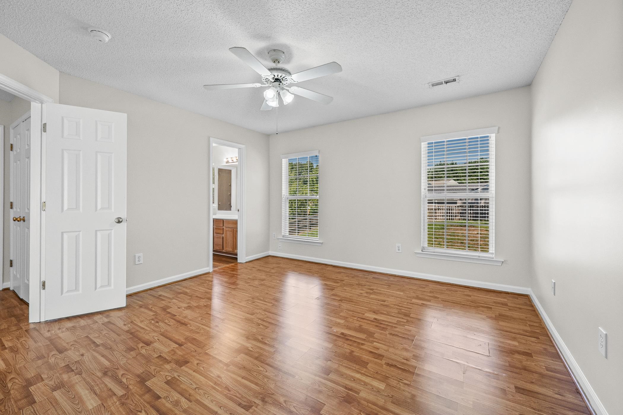 511 Smoothstone Drive Property Photo 26