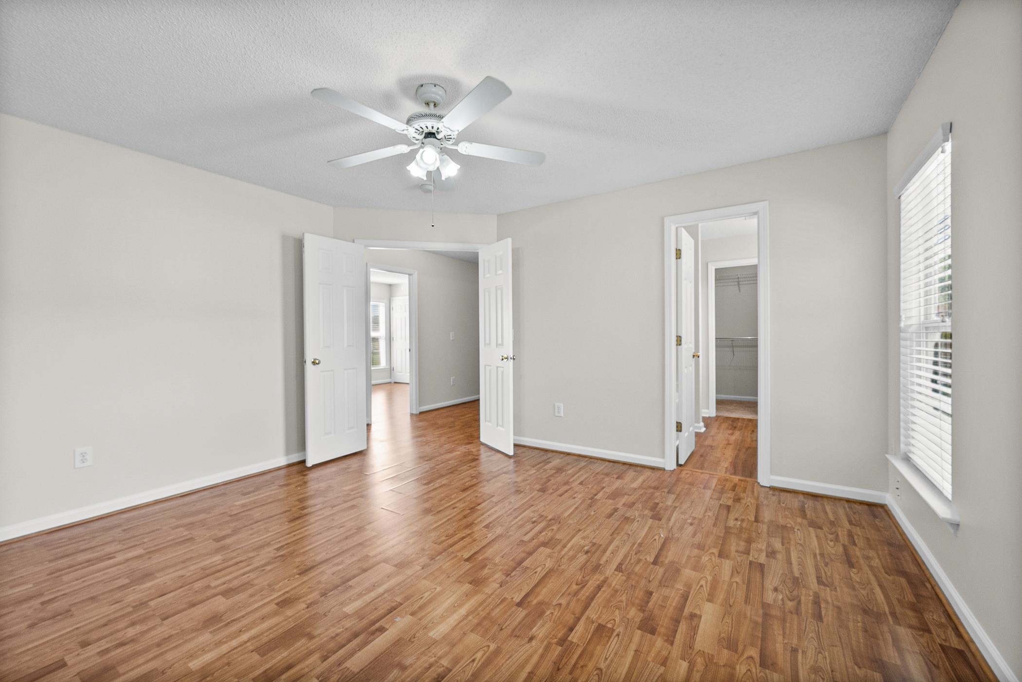 511 Smoothstone Drive Property Photo 27
