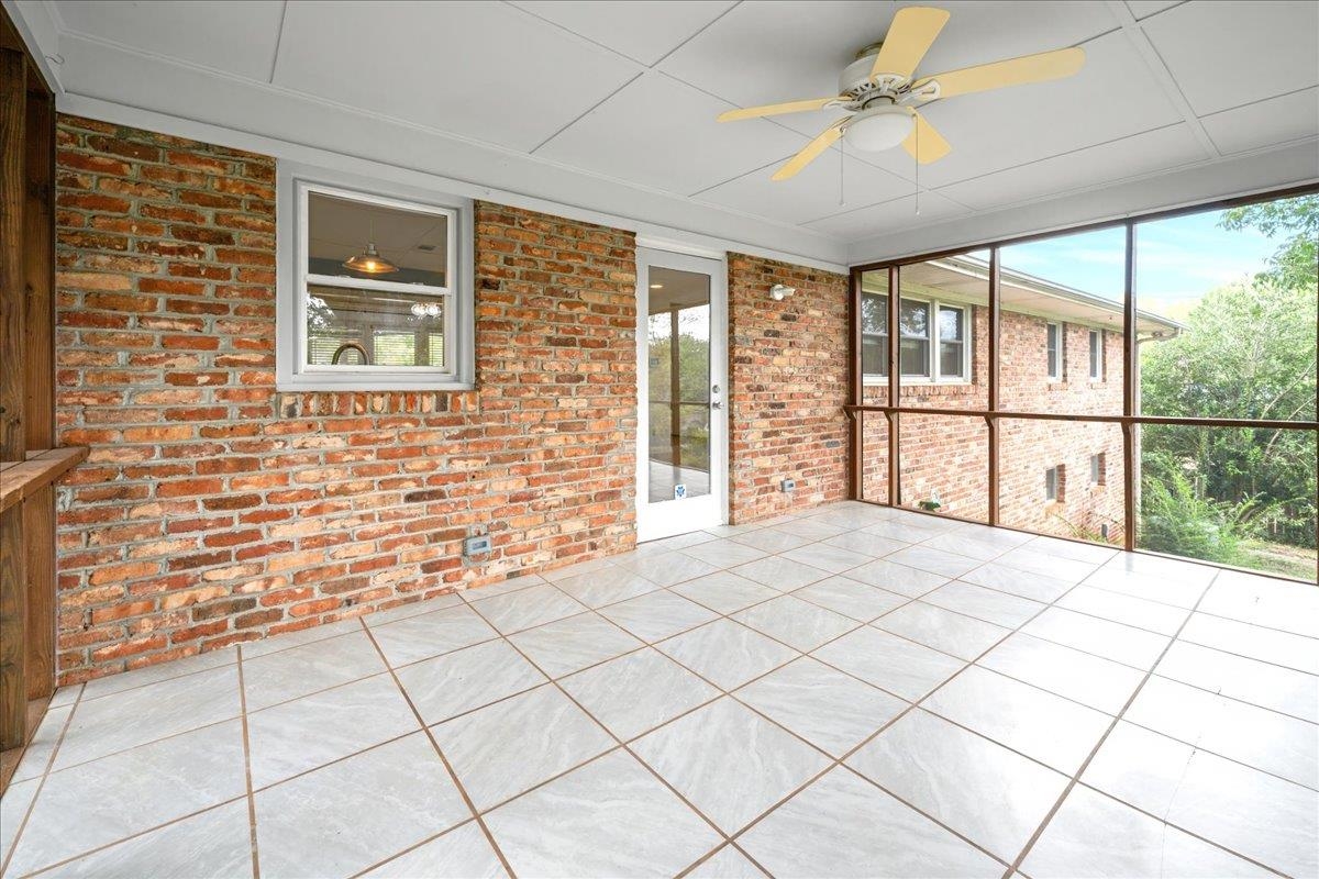 16 Starsdale Circle Property Photo 31