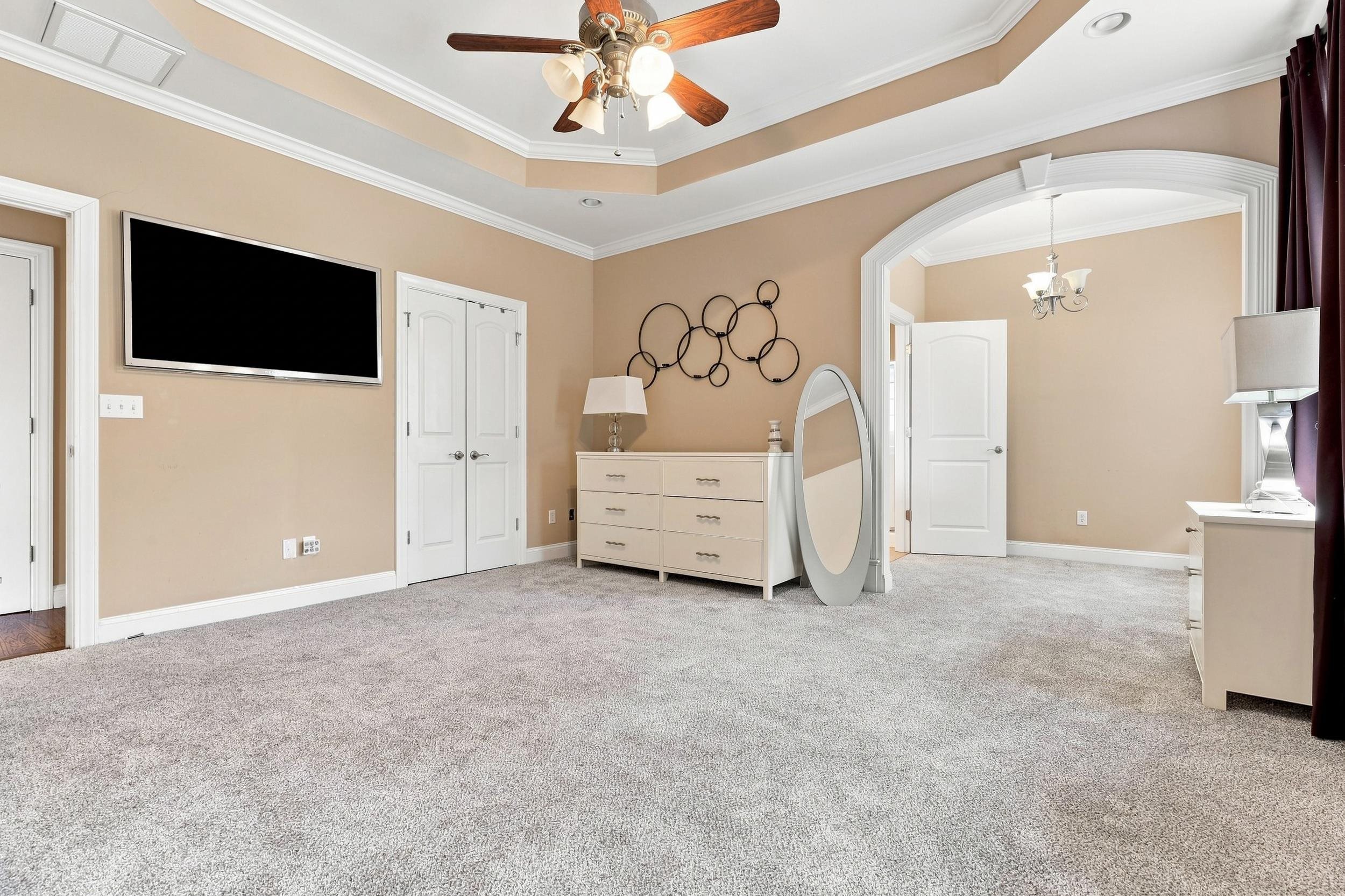 608 Mandeville Drive Property Photo 12