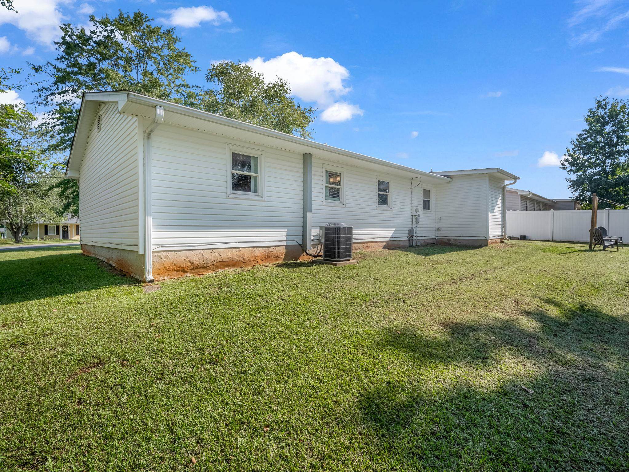 123 Strawberry Drive Property Photo 28