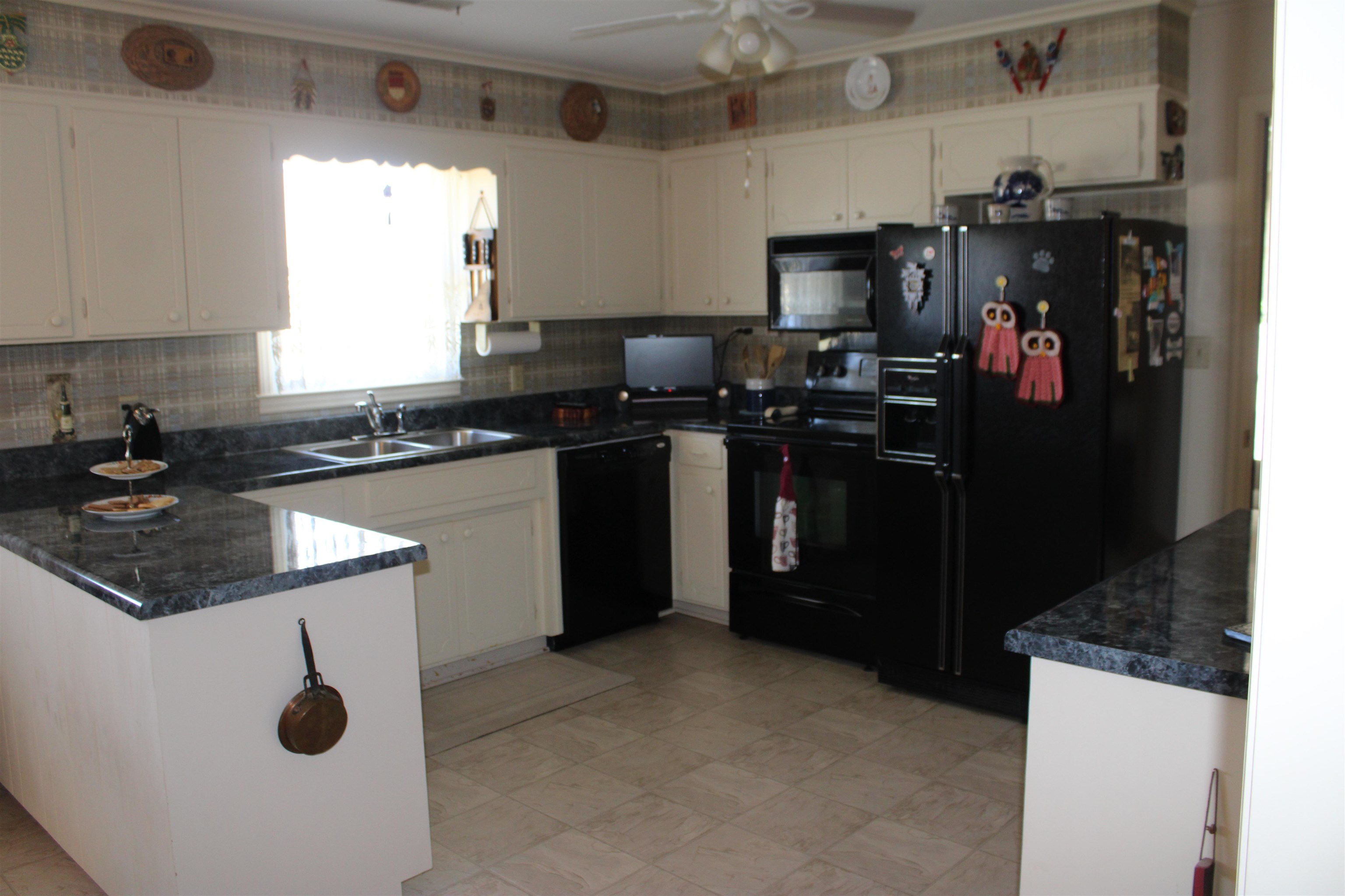 1285 Springdale Road Property Photo 10