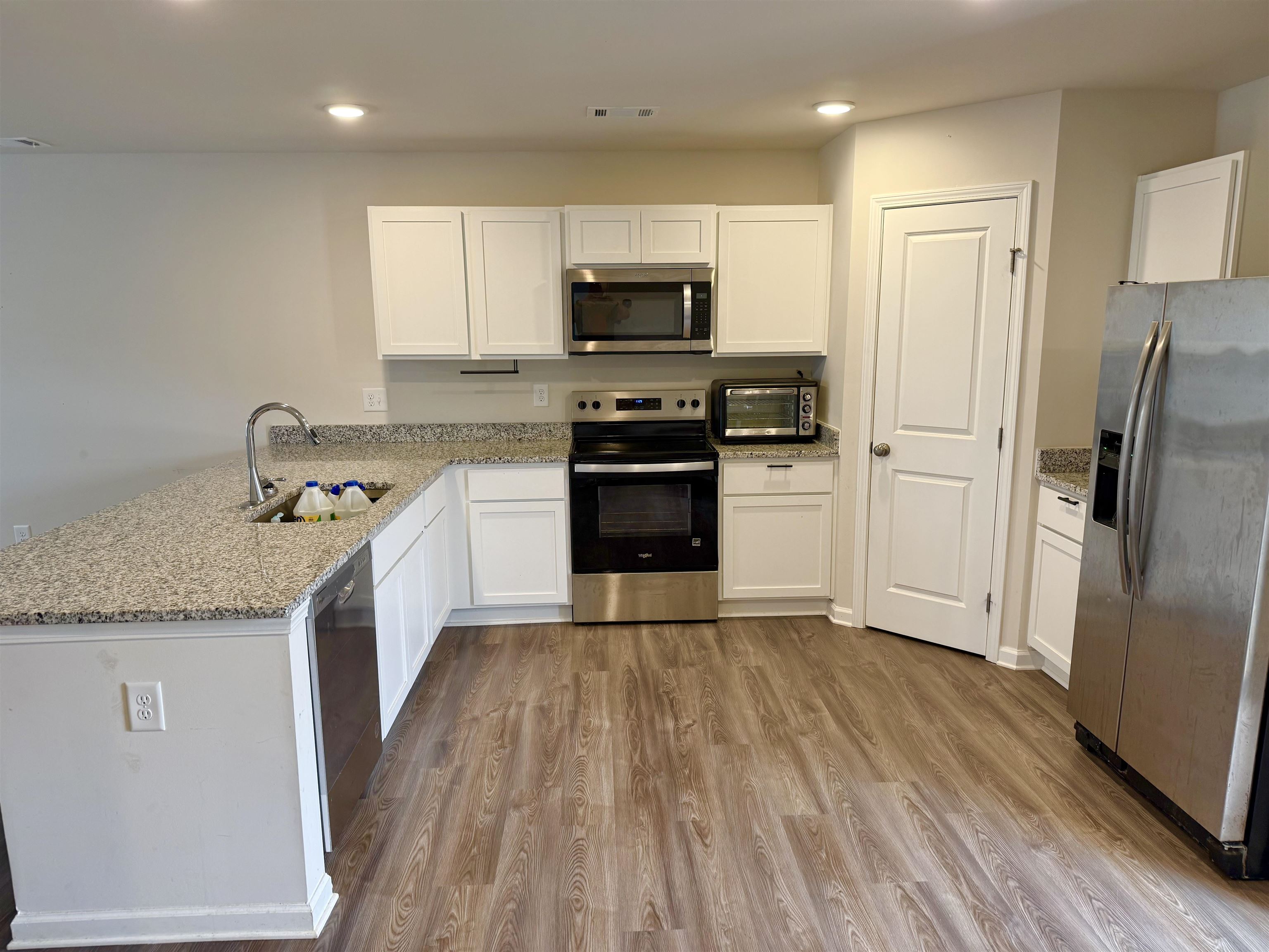 579 Potter Road Property Photo 11