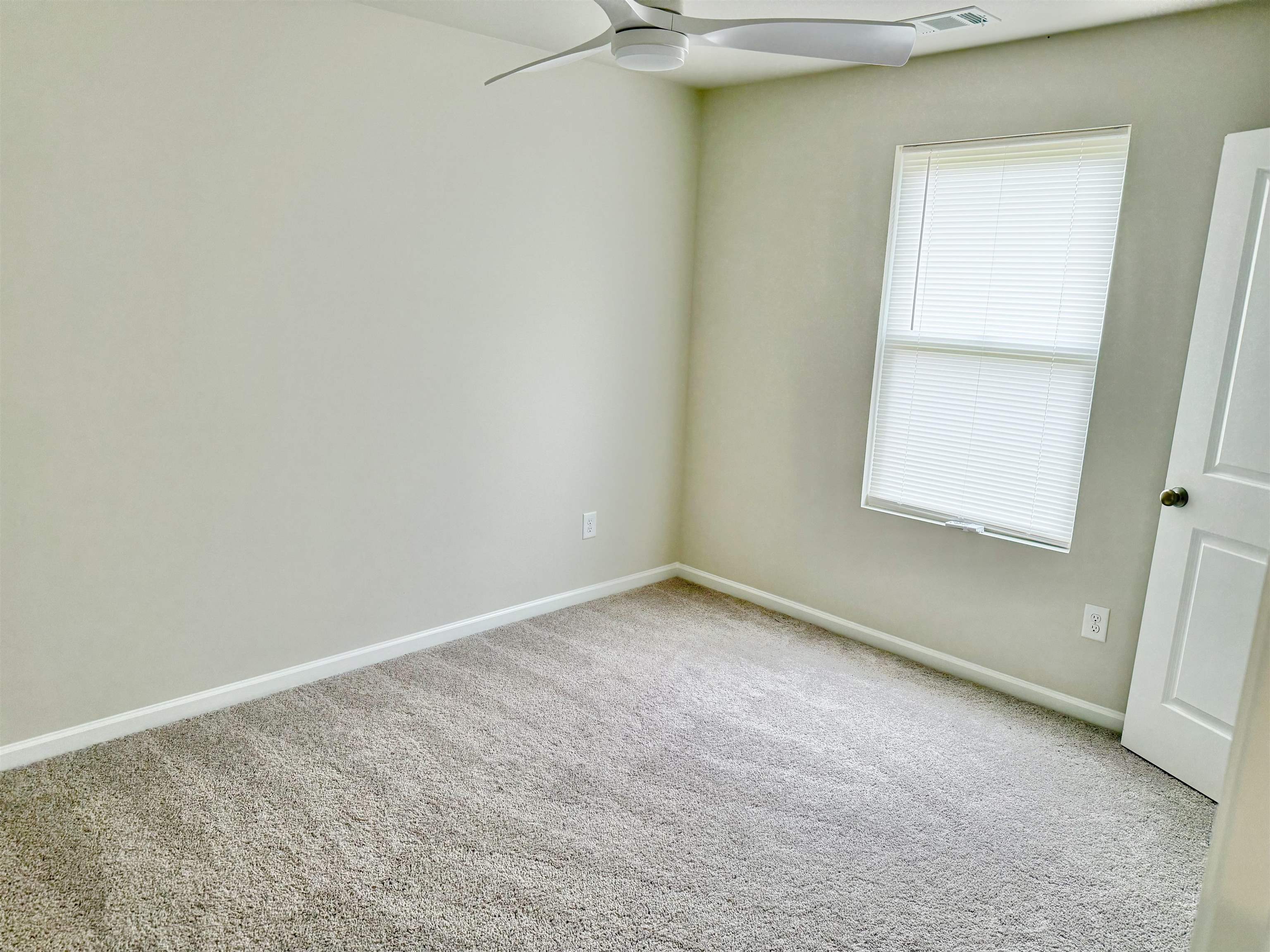 579 Potter Road Property Photo 14