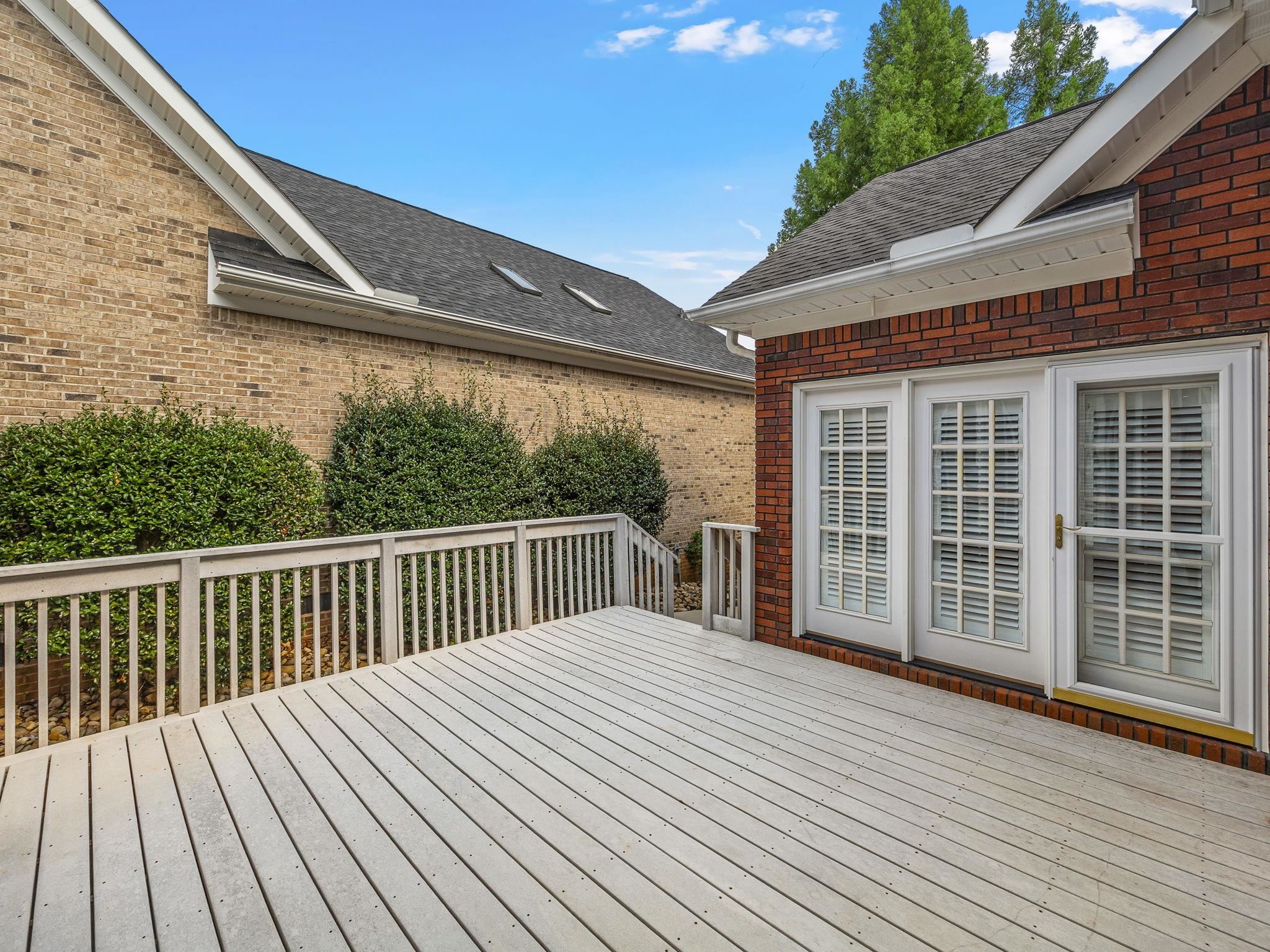 215 Arbours Common Court Property Photo 28