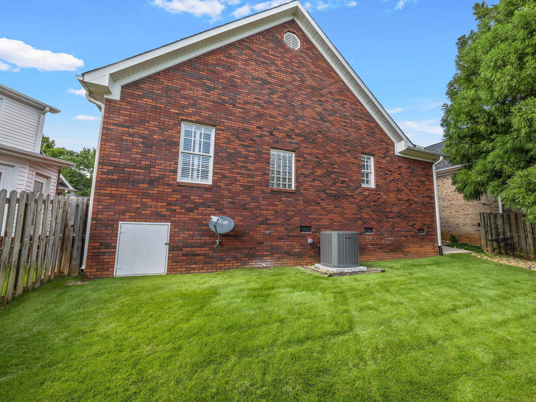 215 Arbours Common Court Property Photo 33