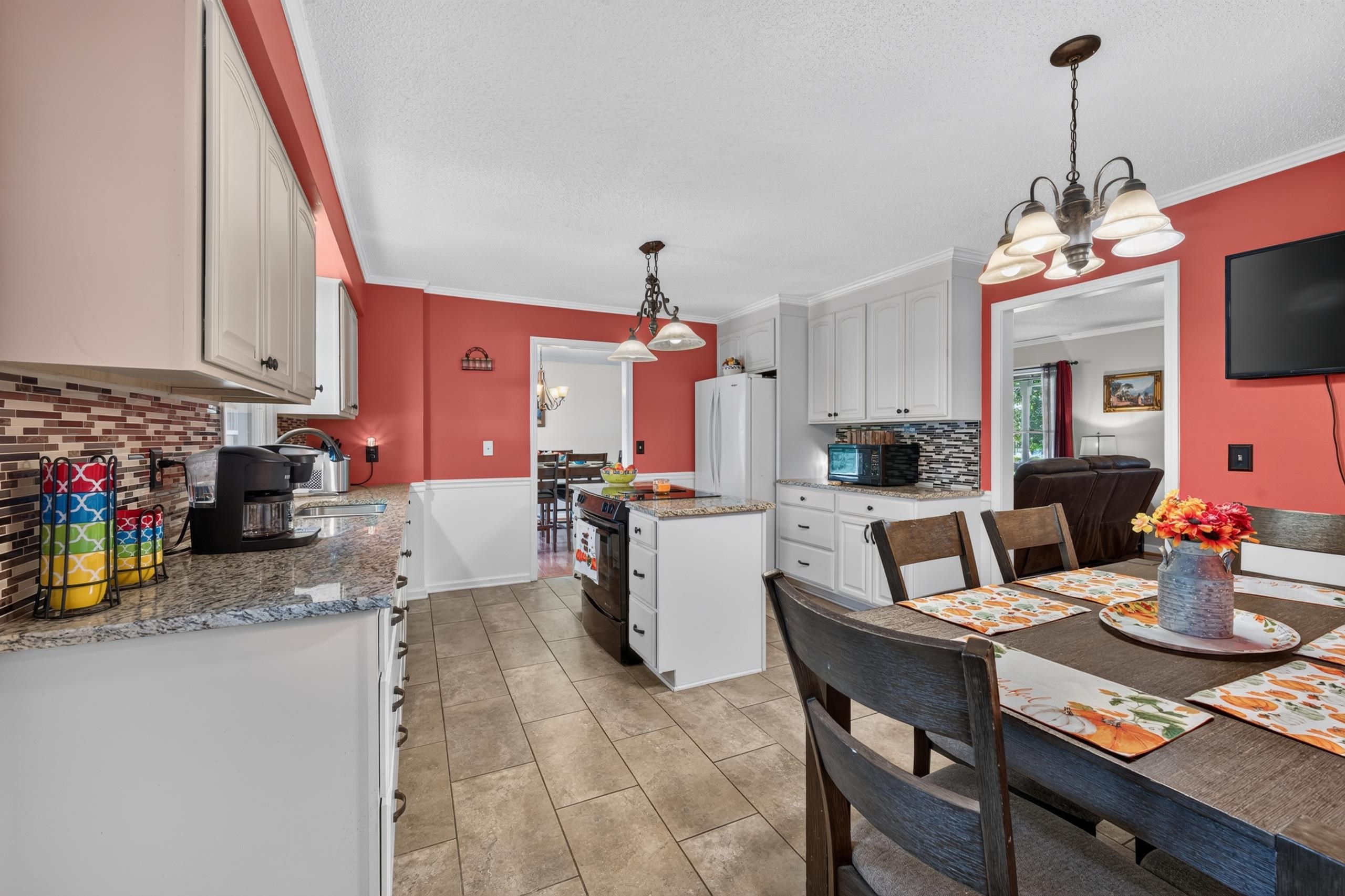 216 Westridge Property Photo 22