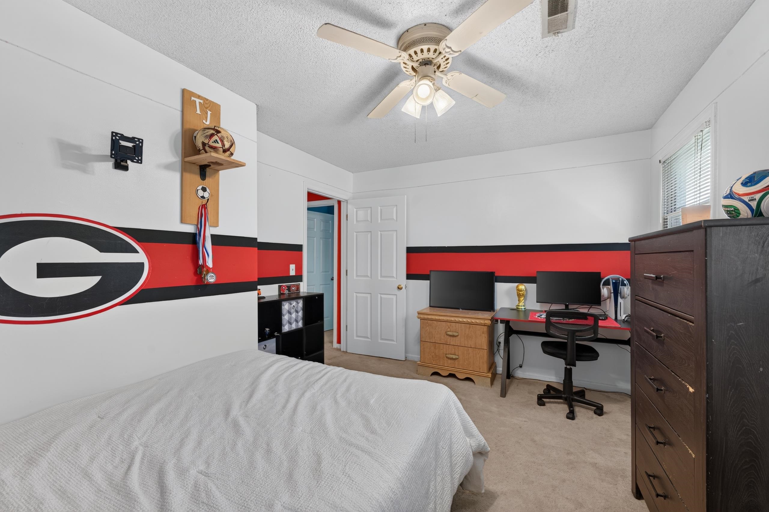 216 Westridge Property Photo 38