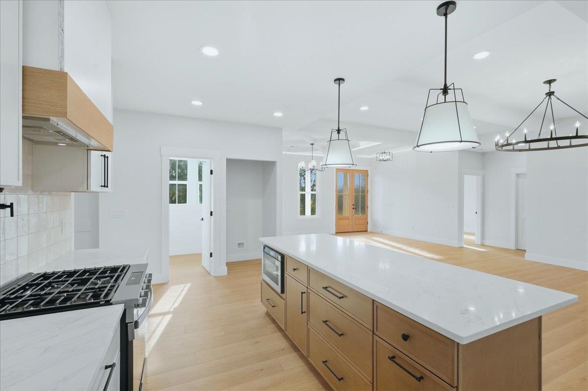 201 Maple Street Property Photo 12