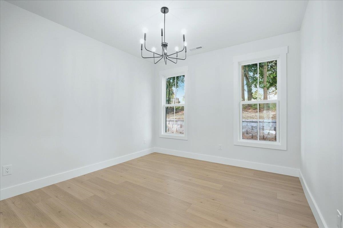 201 Maple Street Property Photo 14