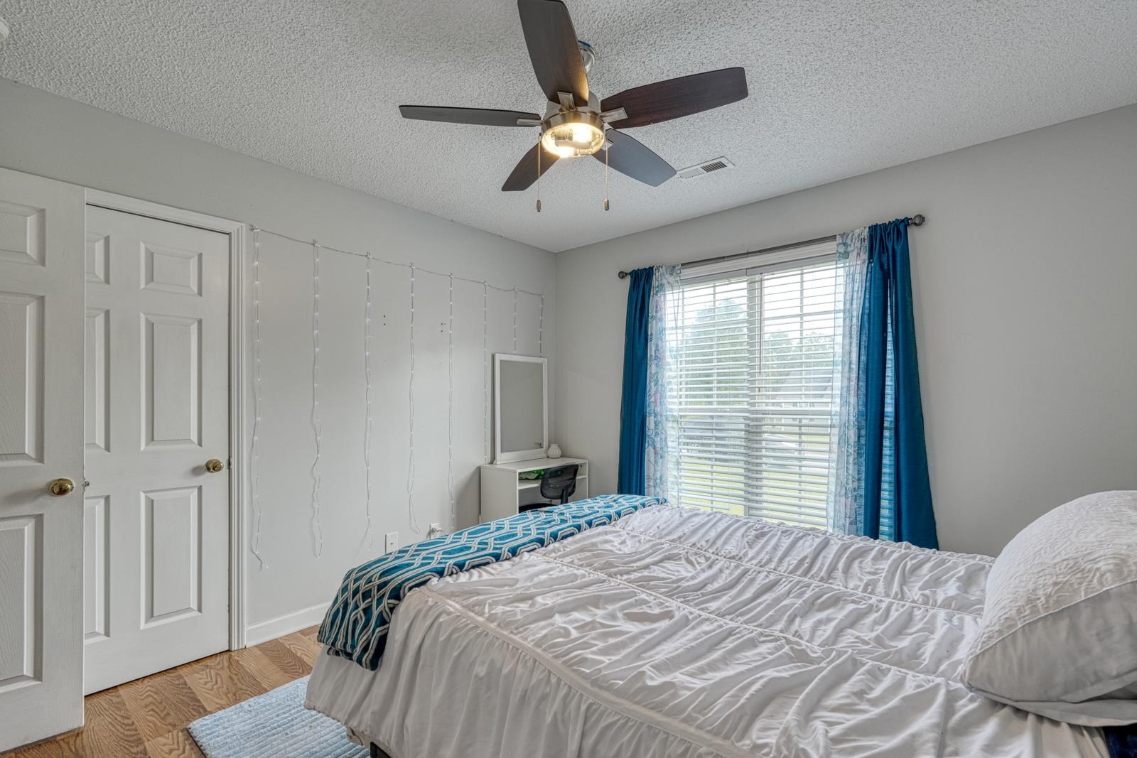 300 E Myles Lane Property Photo 19