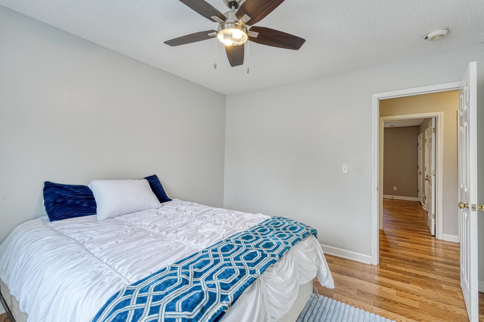 300 E Myles Lane Property Photo 21