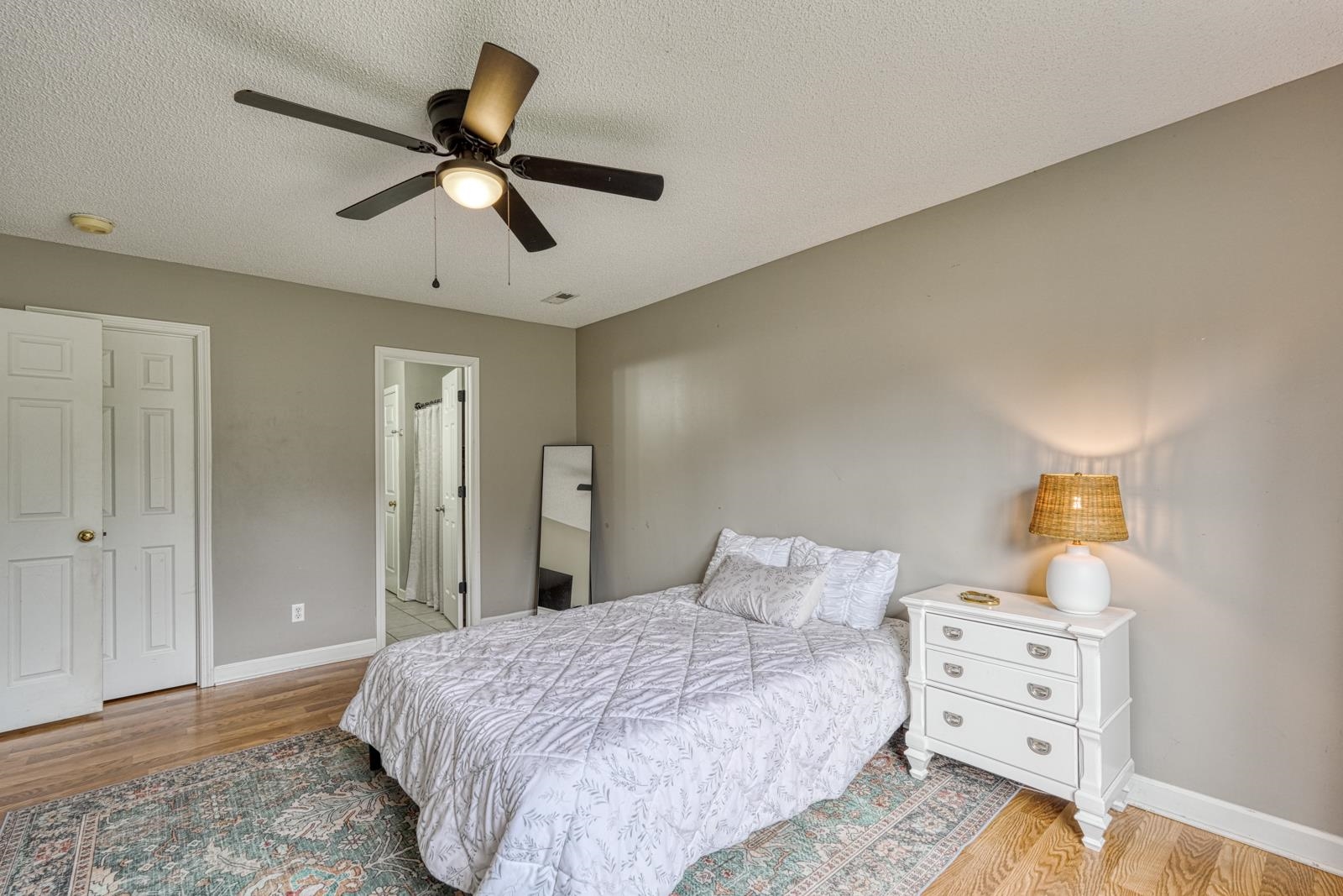 300 E Myles Lane Property Photo 24