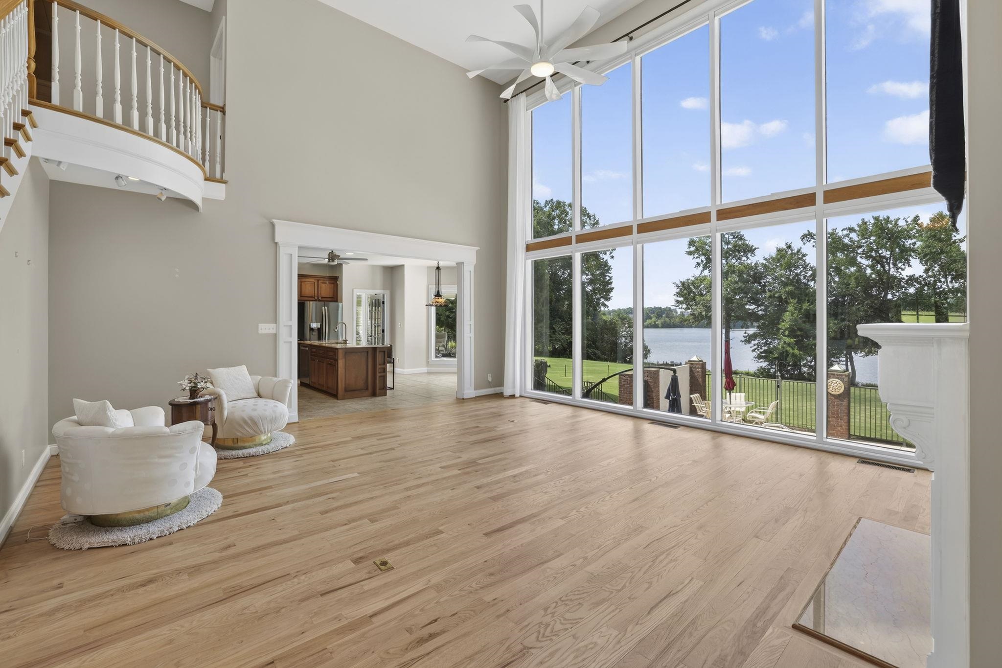 227 Woodlake Drive Property Photo 12
