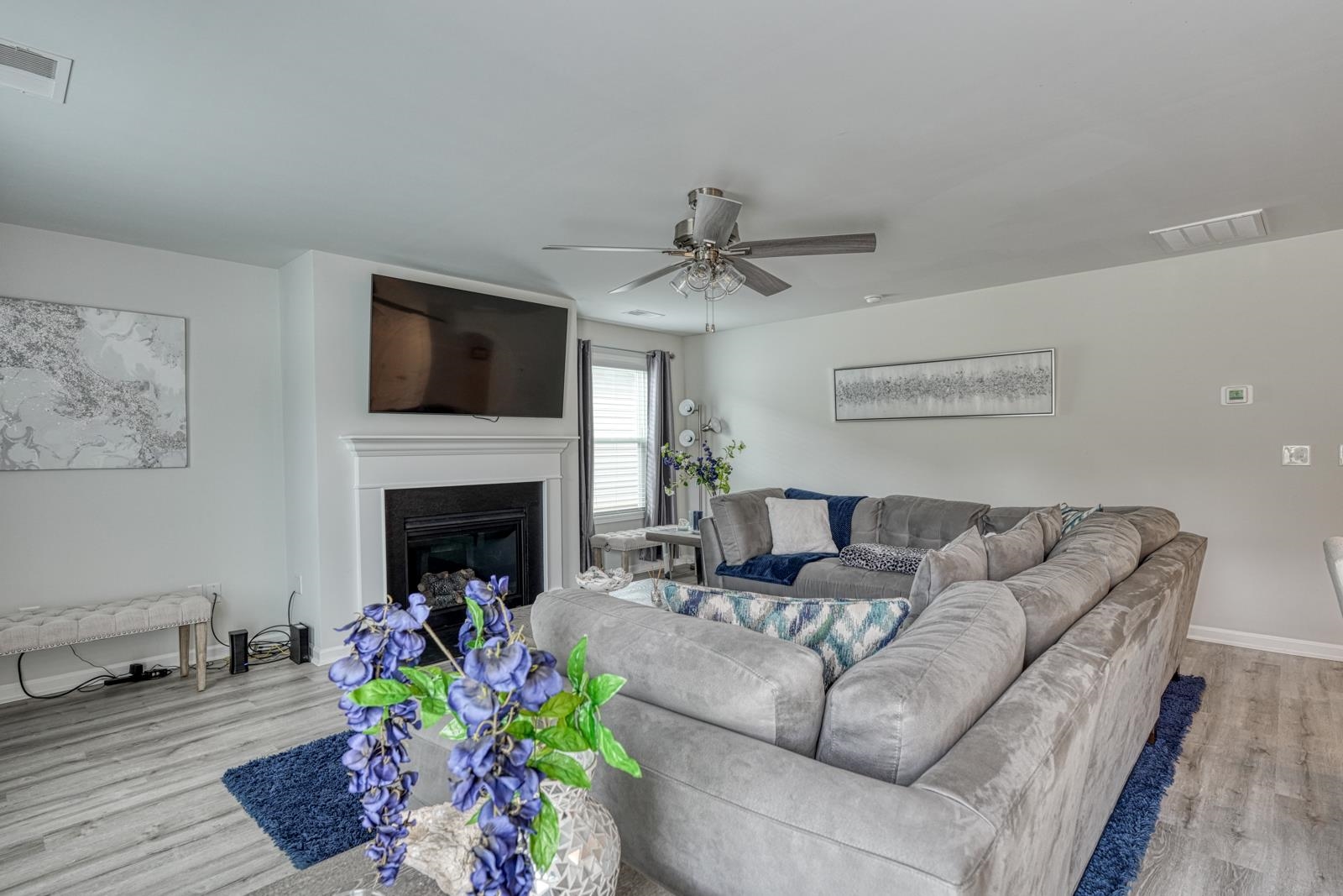 454 Grantham Court Property Photo 19