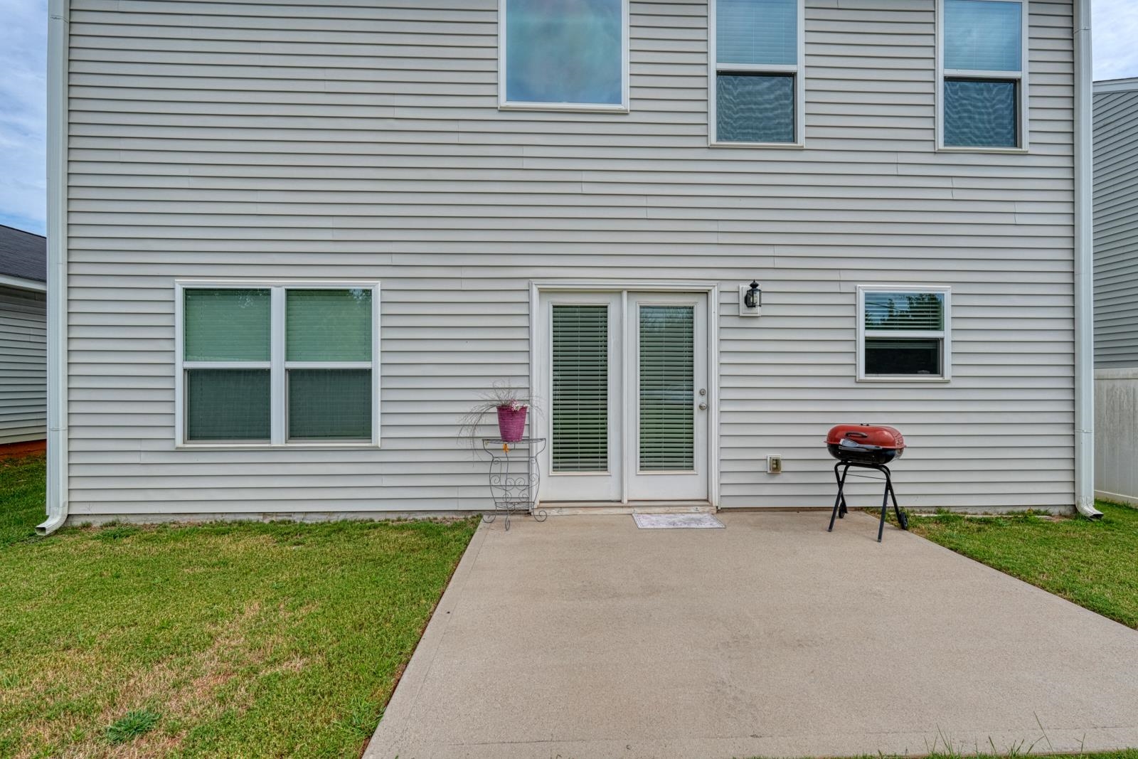 454 Grantham Court Property Photo 44