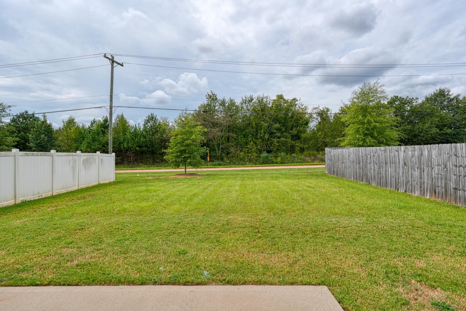 454 Grantham Court Property Photo 47