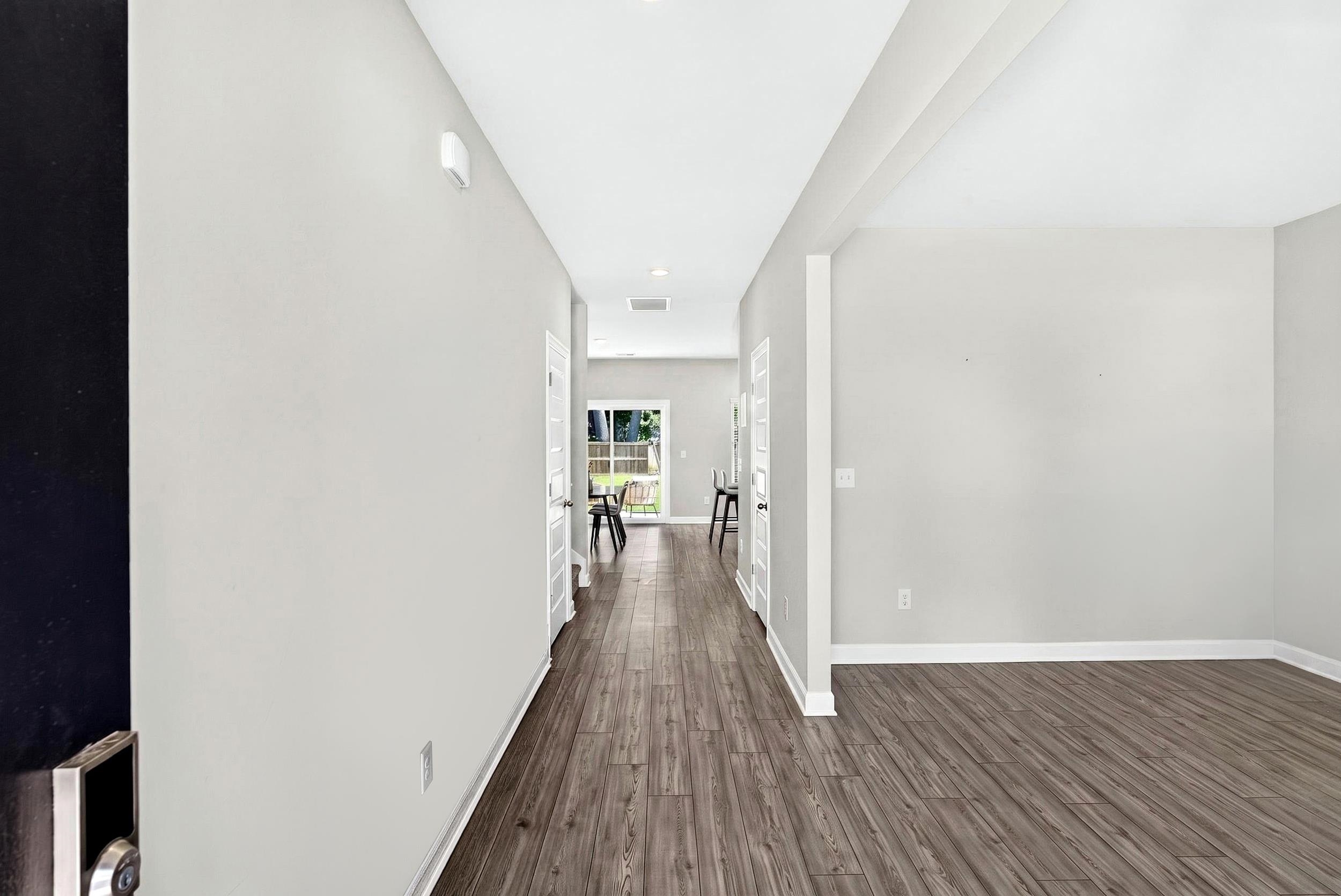 117 Mainsail Way Property Photo 6