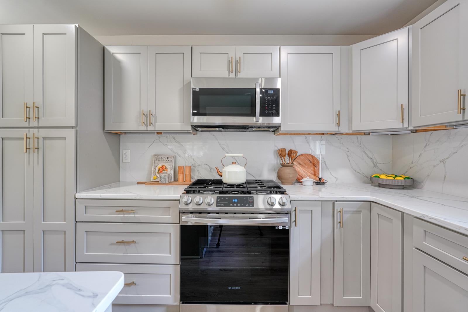 303 Watson Road Property Photo 16