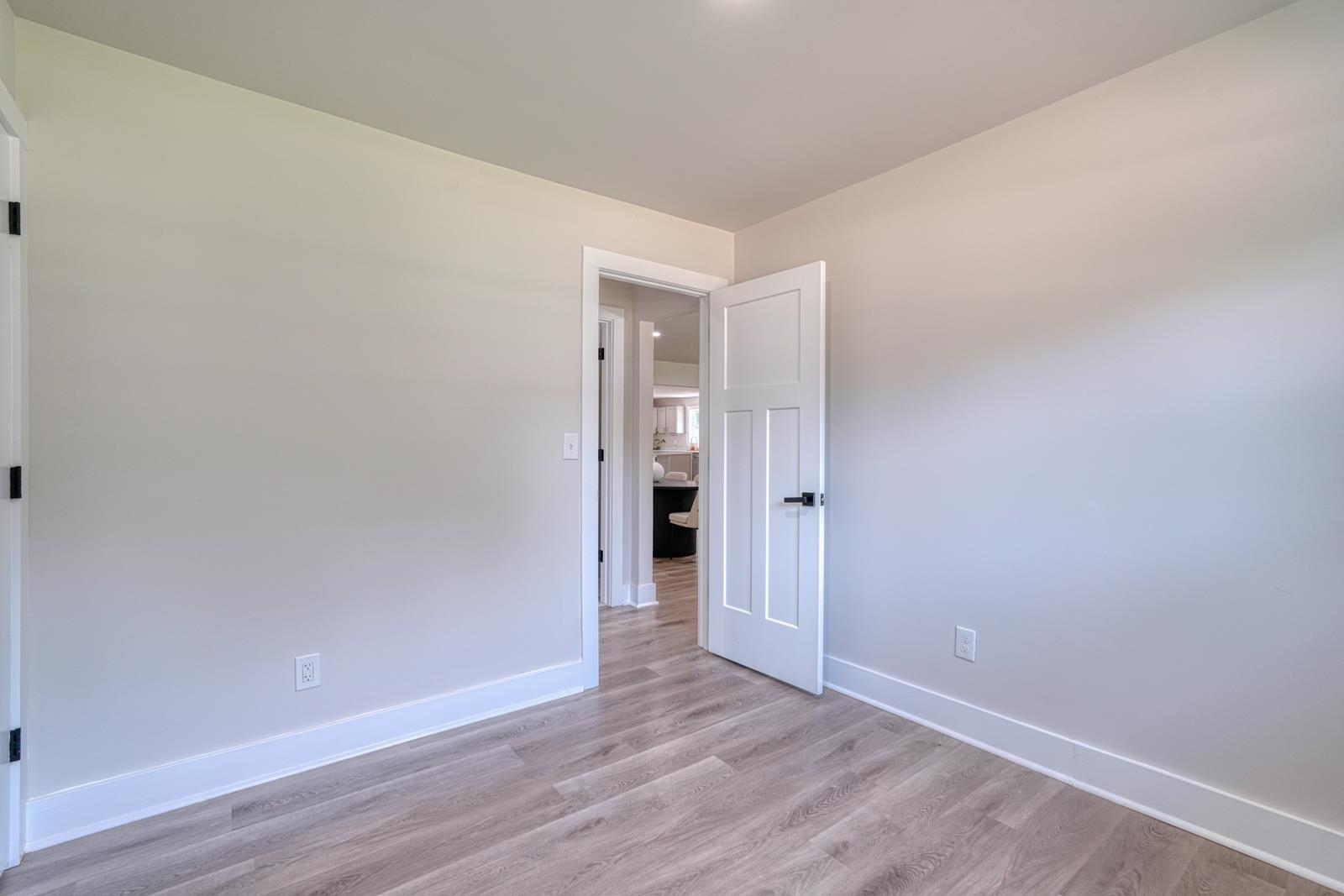 303 Watson Road Property Photo 24